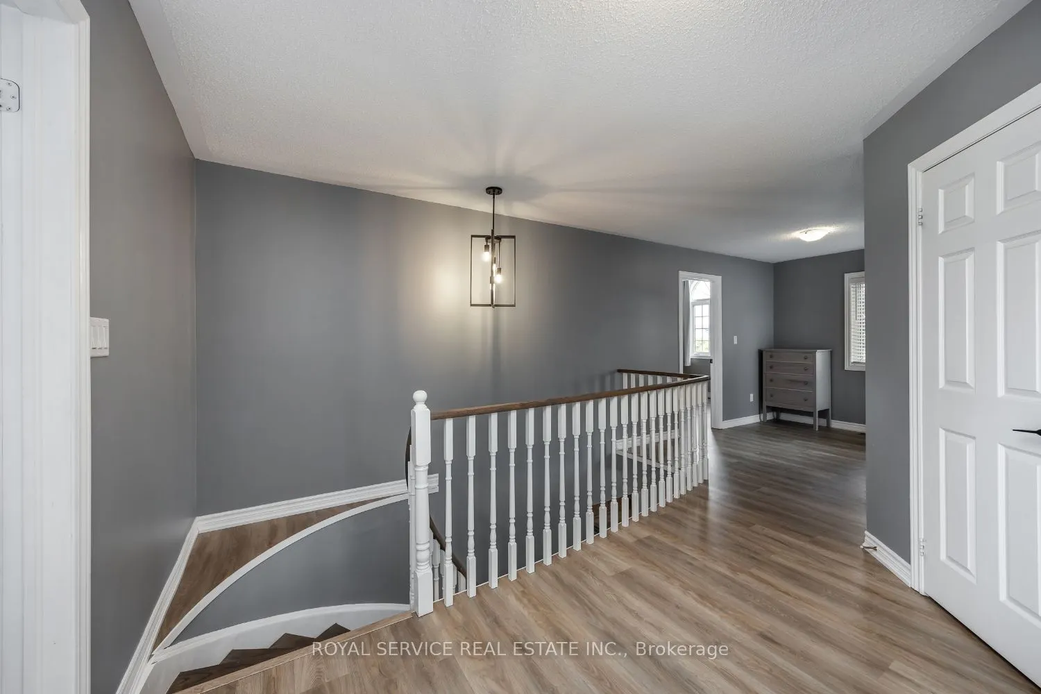 1723 Ravenwood Drive