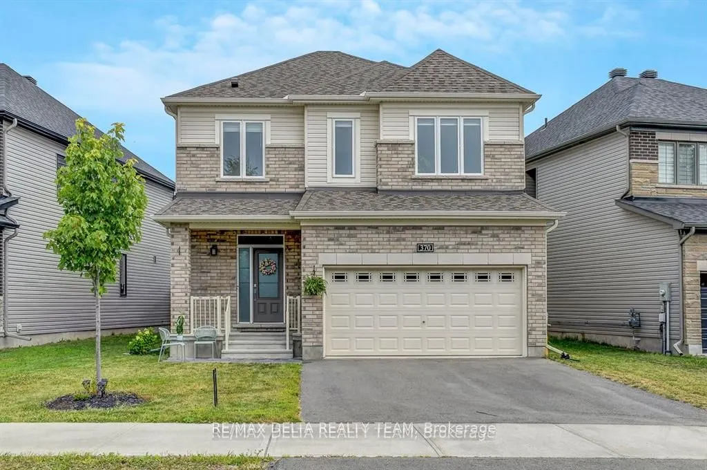 370 Aquaview Drive