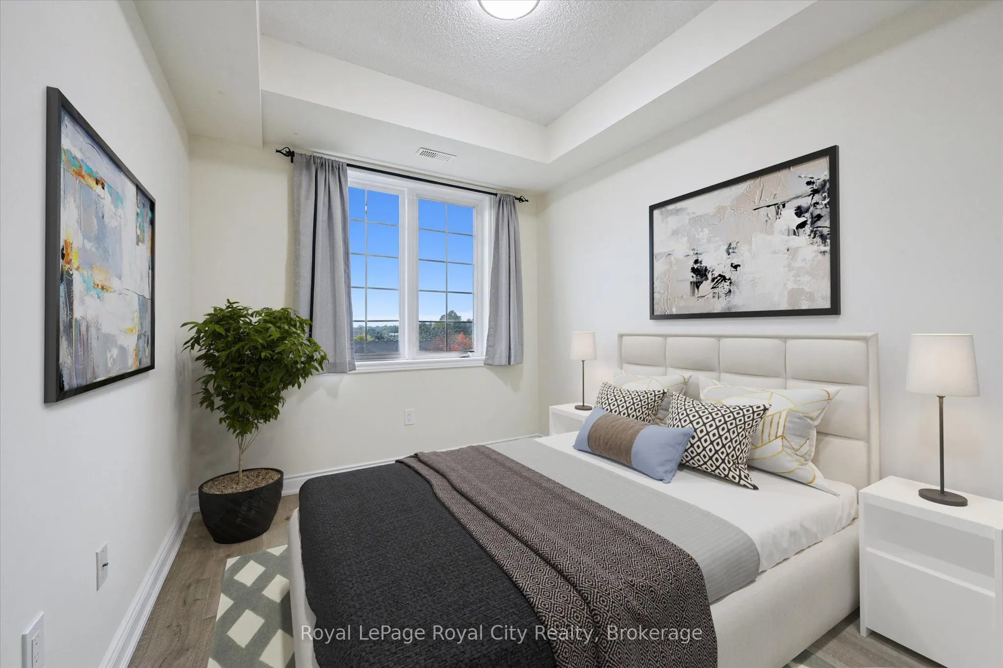 1077 Gordon Street, #418