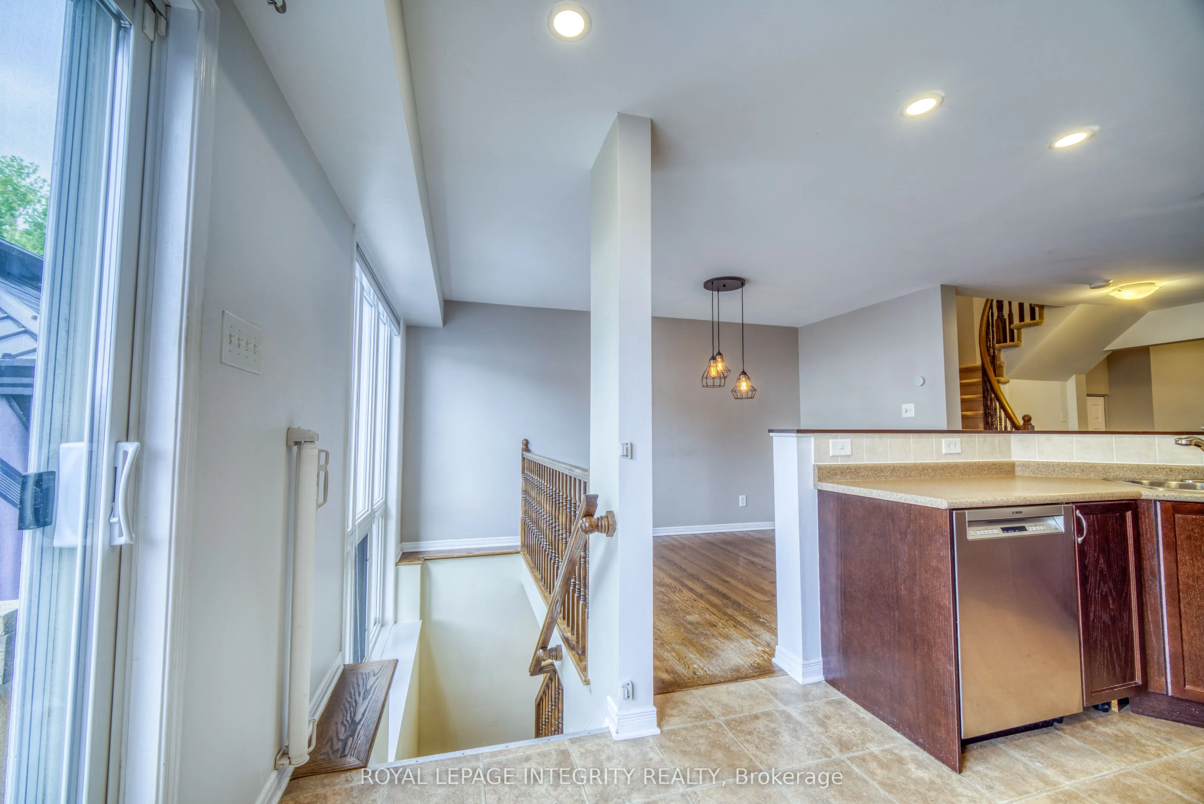 280 Applecross Crescent