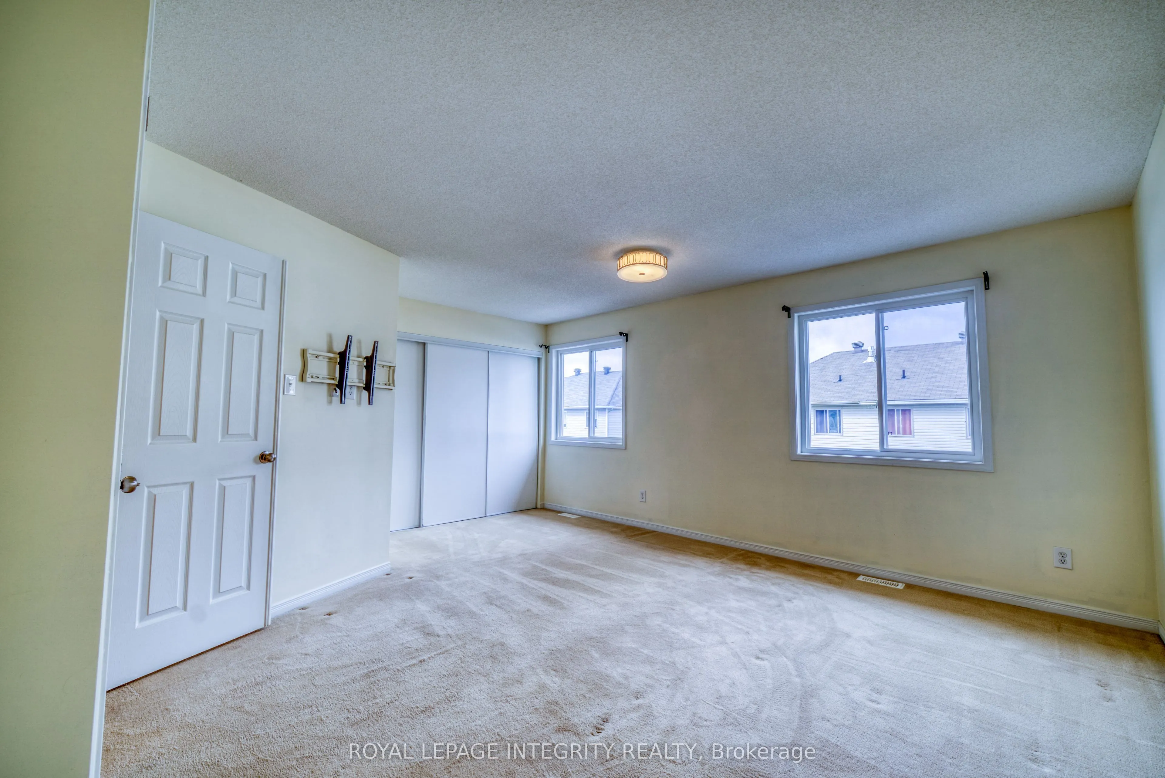 280 Applecross Crescent