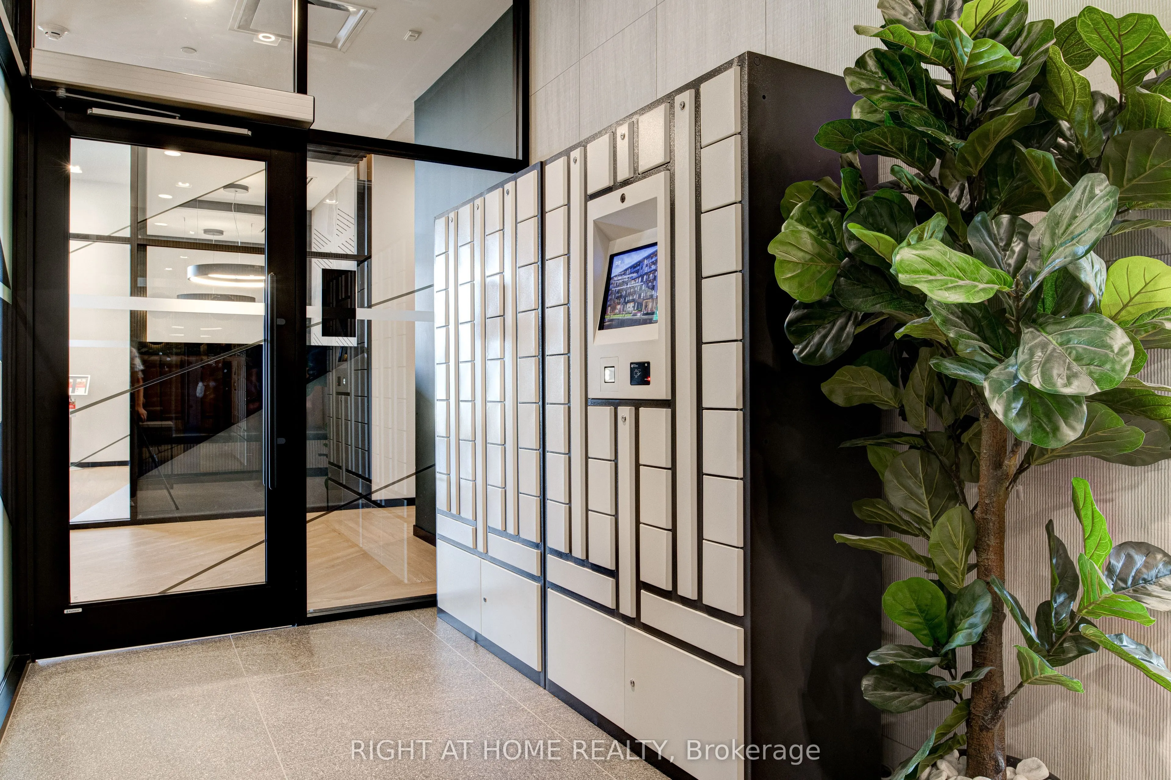 101 Golden Eagle Road, #616