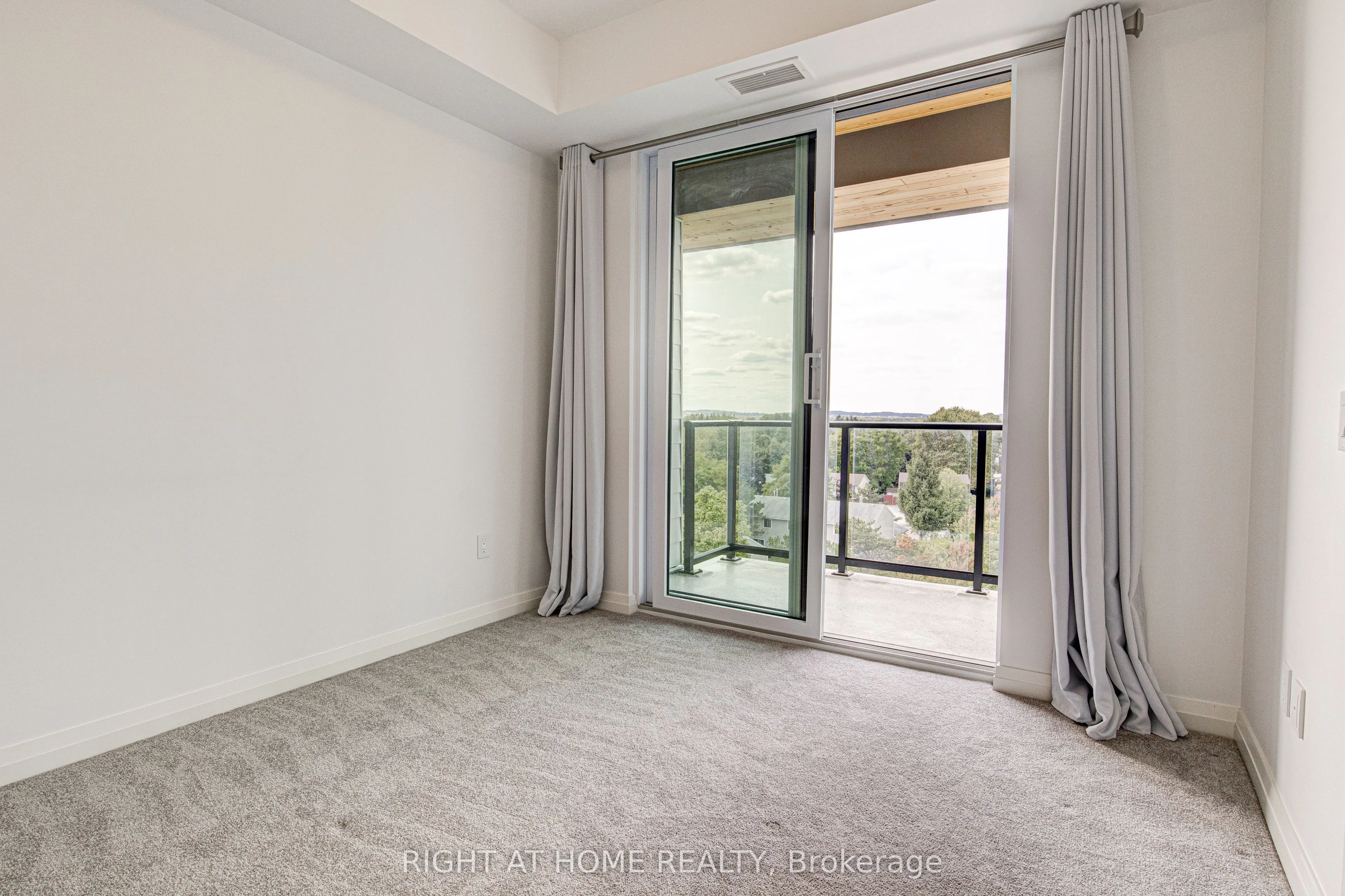101 Golden Eagle Road, #616