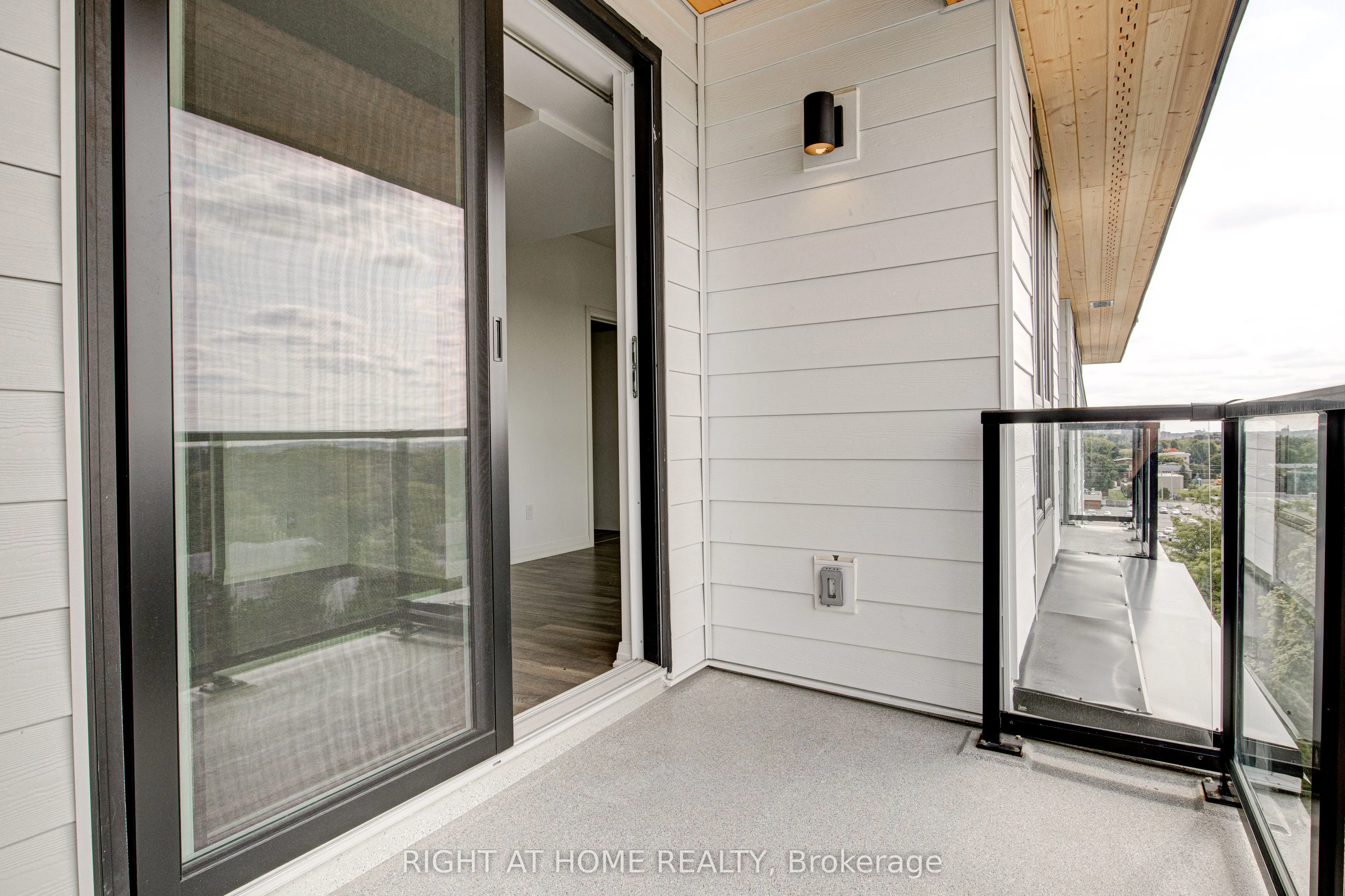 101 Golden Eagle Road, #616