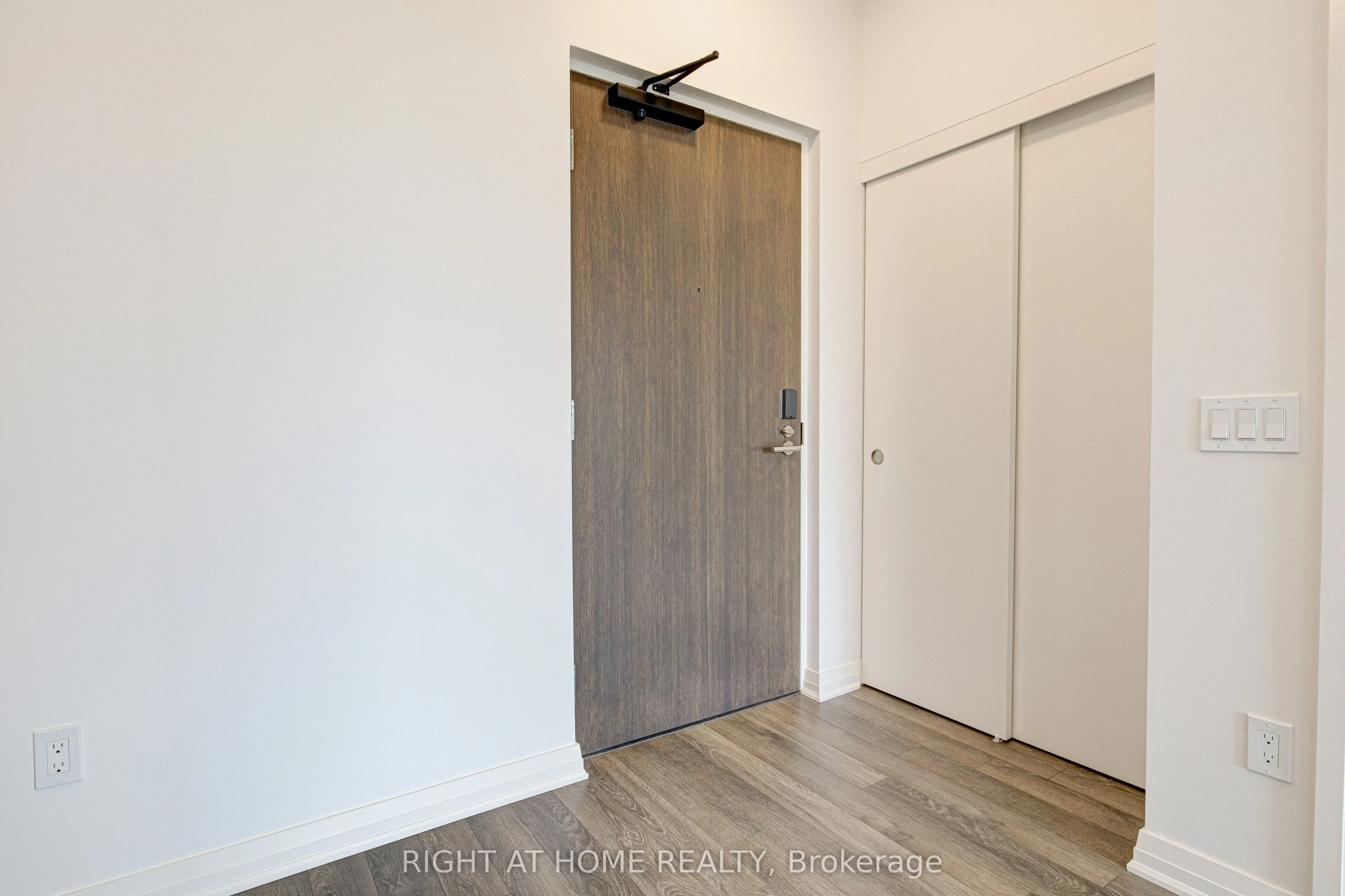 101 Golden Eagle Road, #616