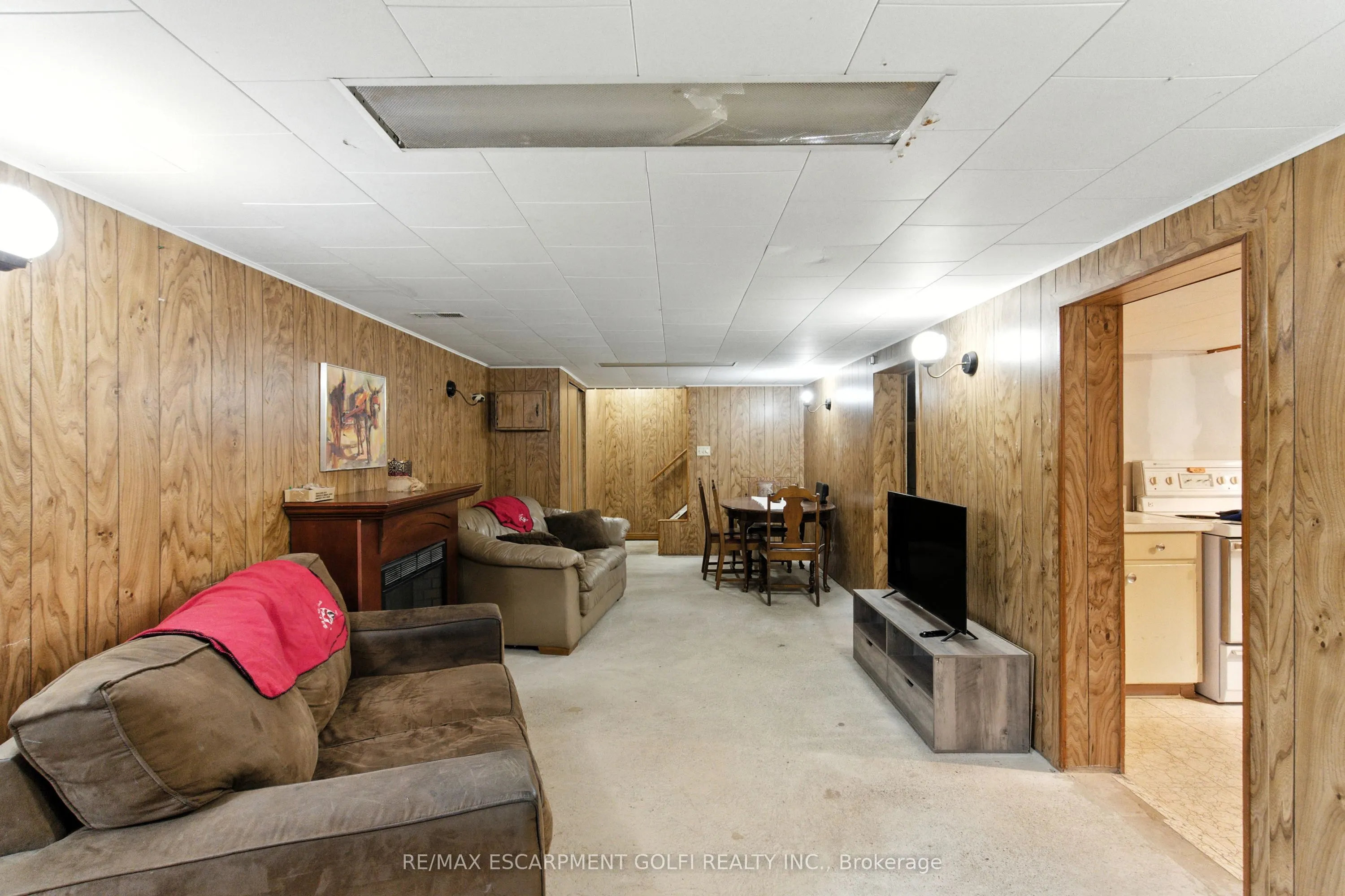10 Riverview Boulevard