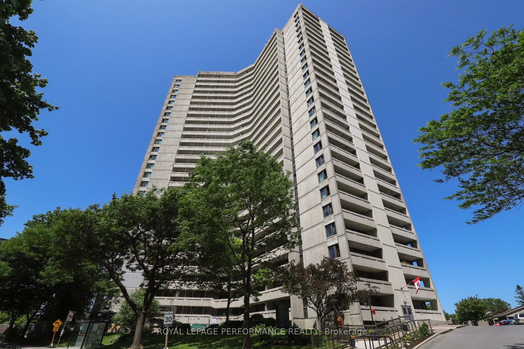 1171 Ambleside Drive, #1002