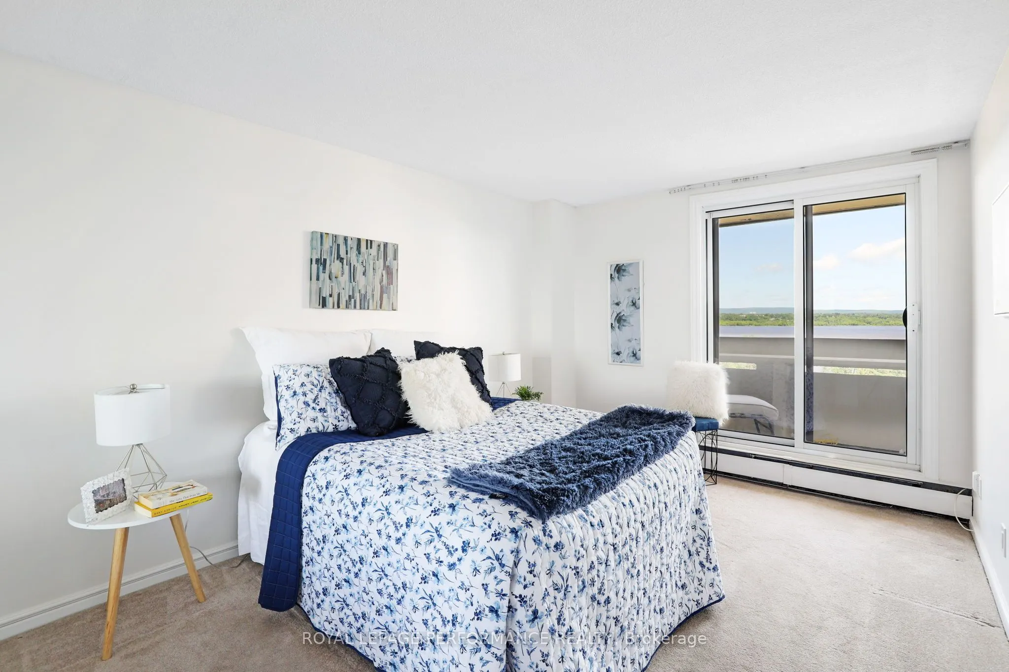 1171 Ambleside Drive, #1002