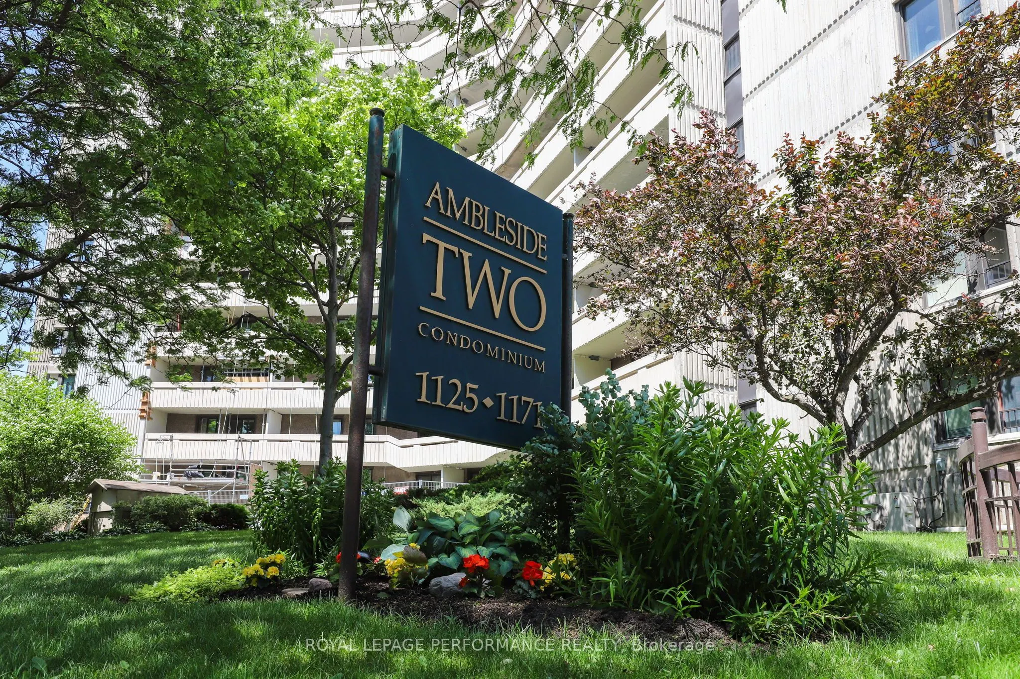 1171 Ambleside Drive, #1002