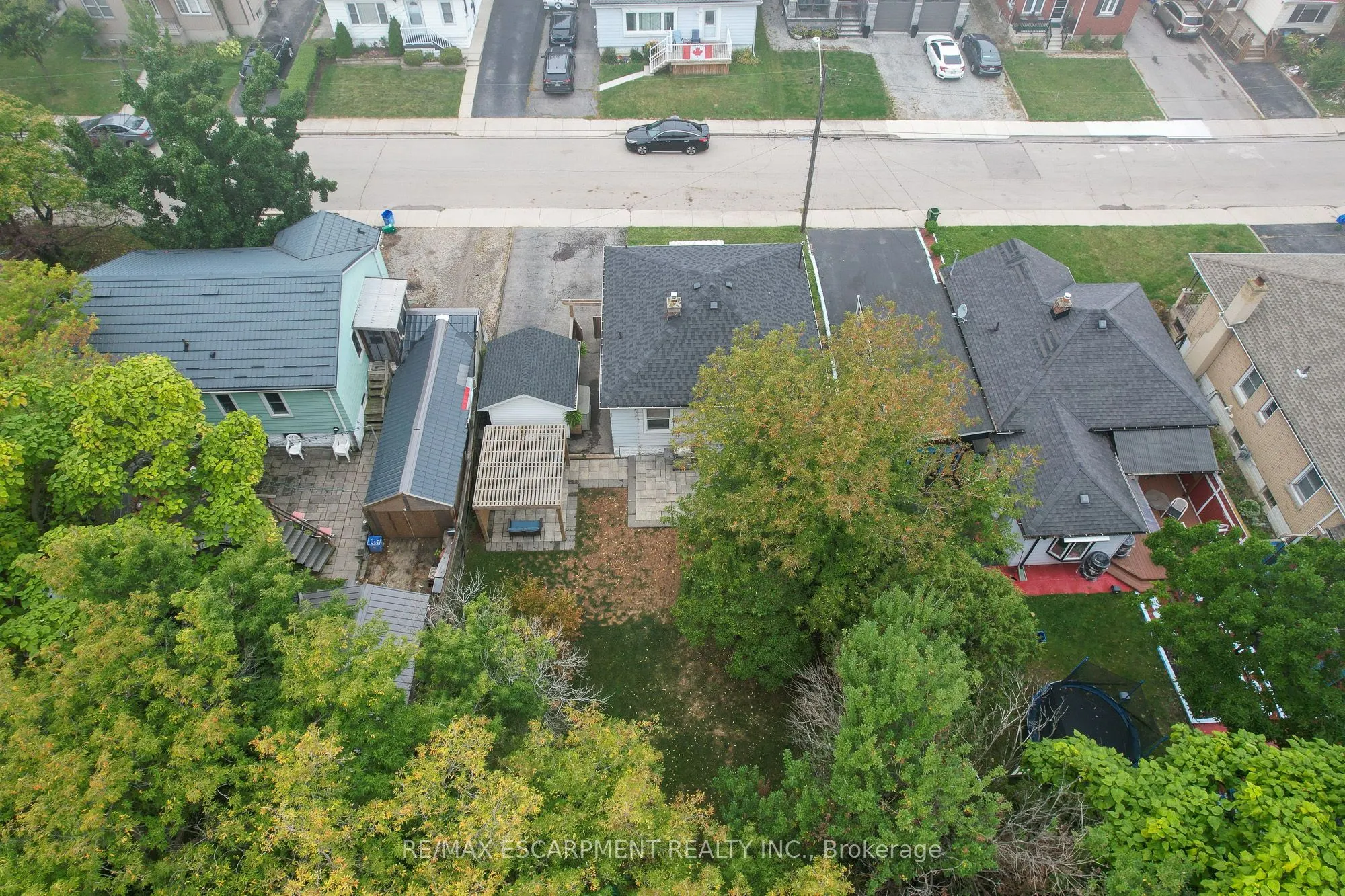 13 David Avenue