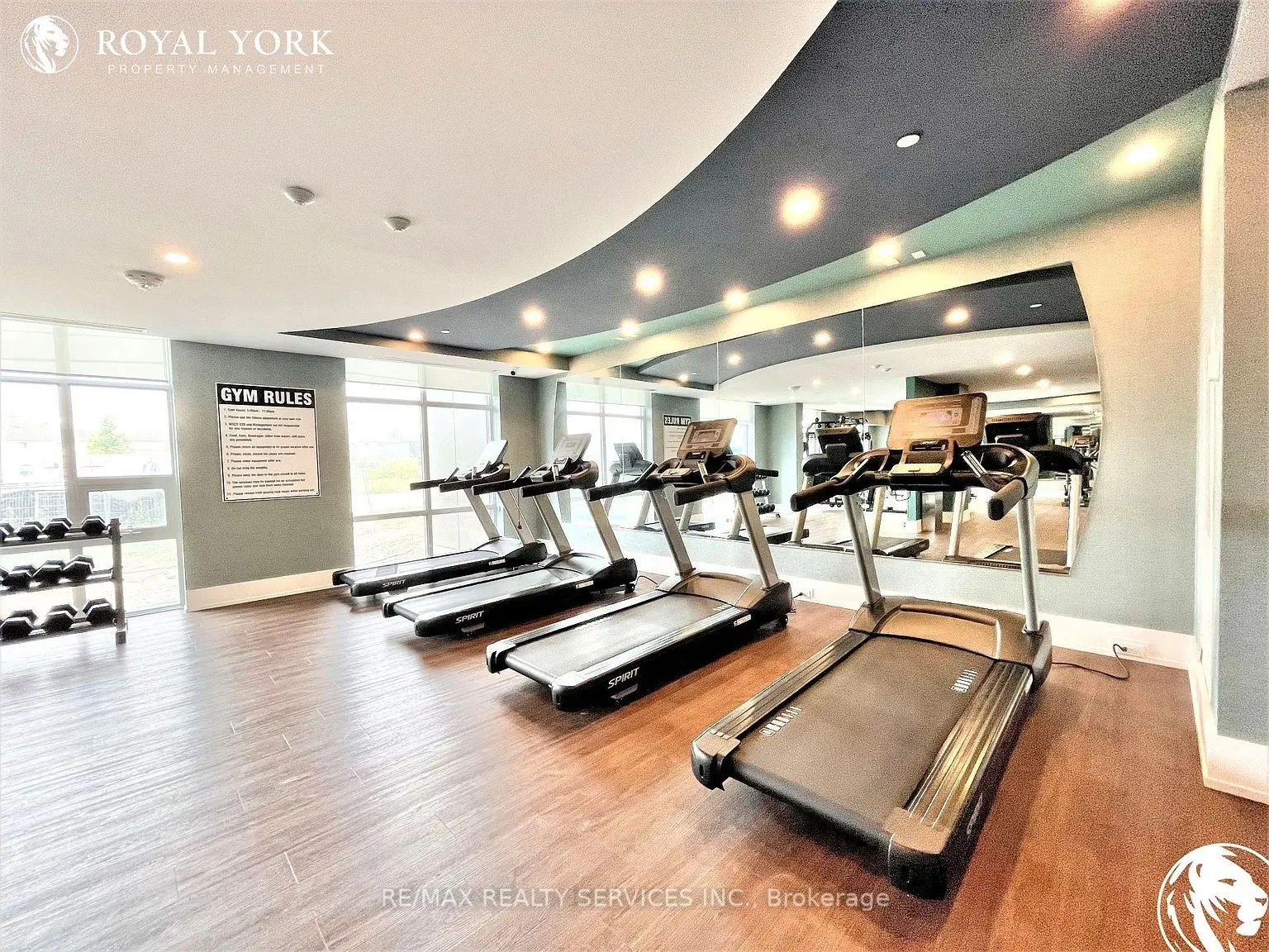 460 Dundas Street, #429