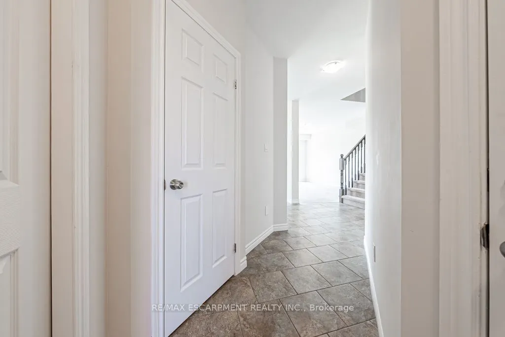 89 MEDICI Lane