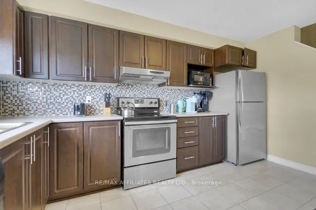 506 Silvertip Lane