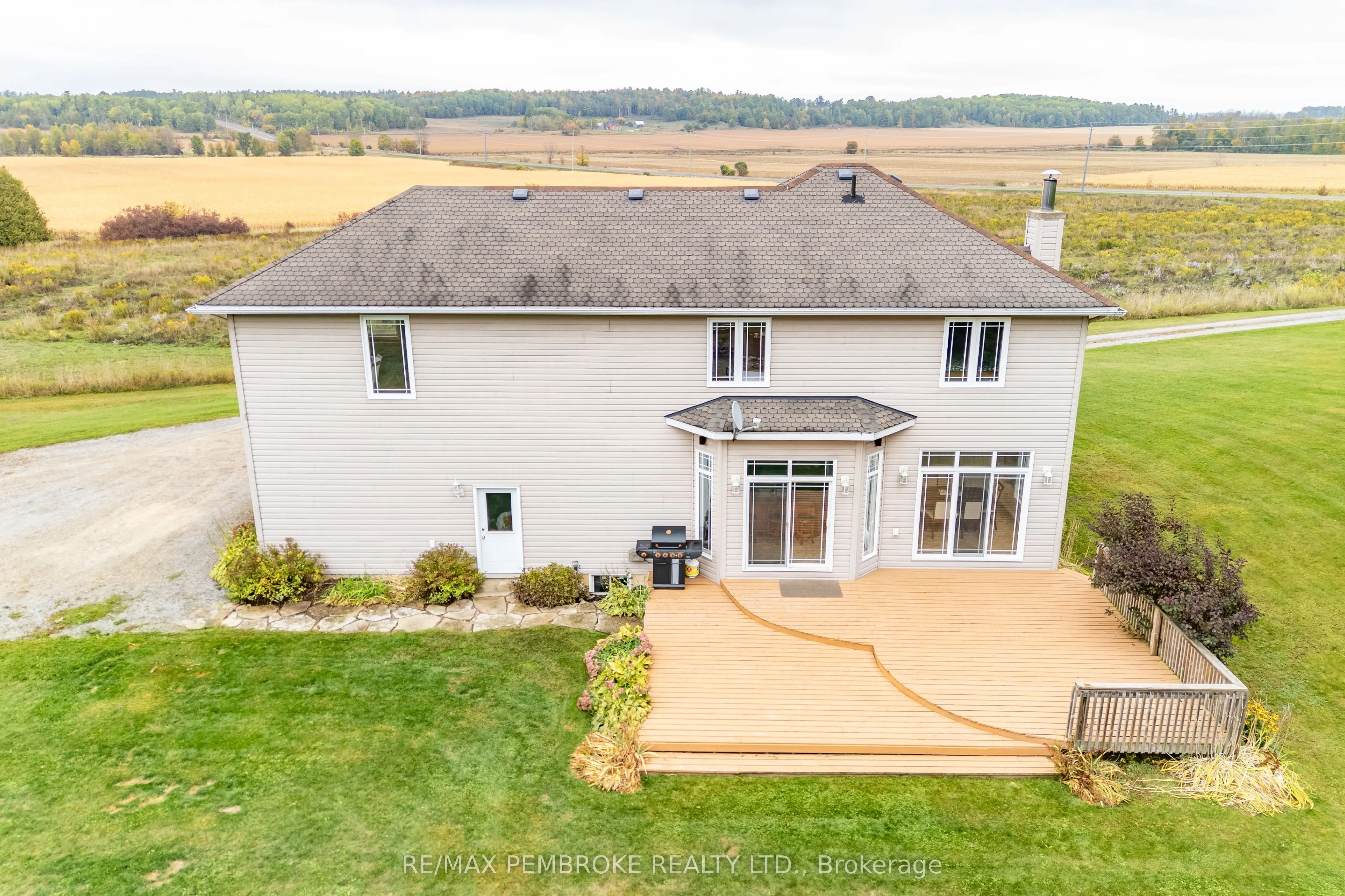 1940 Cobden Road, #b