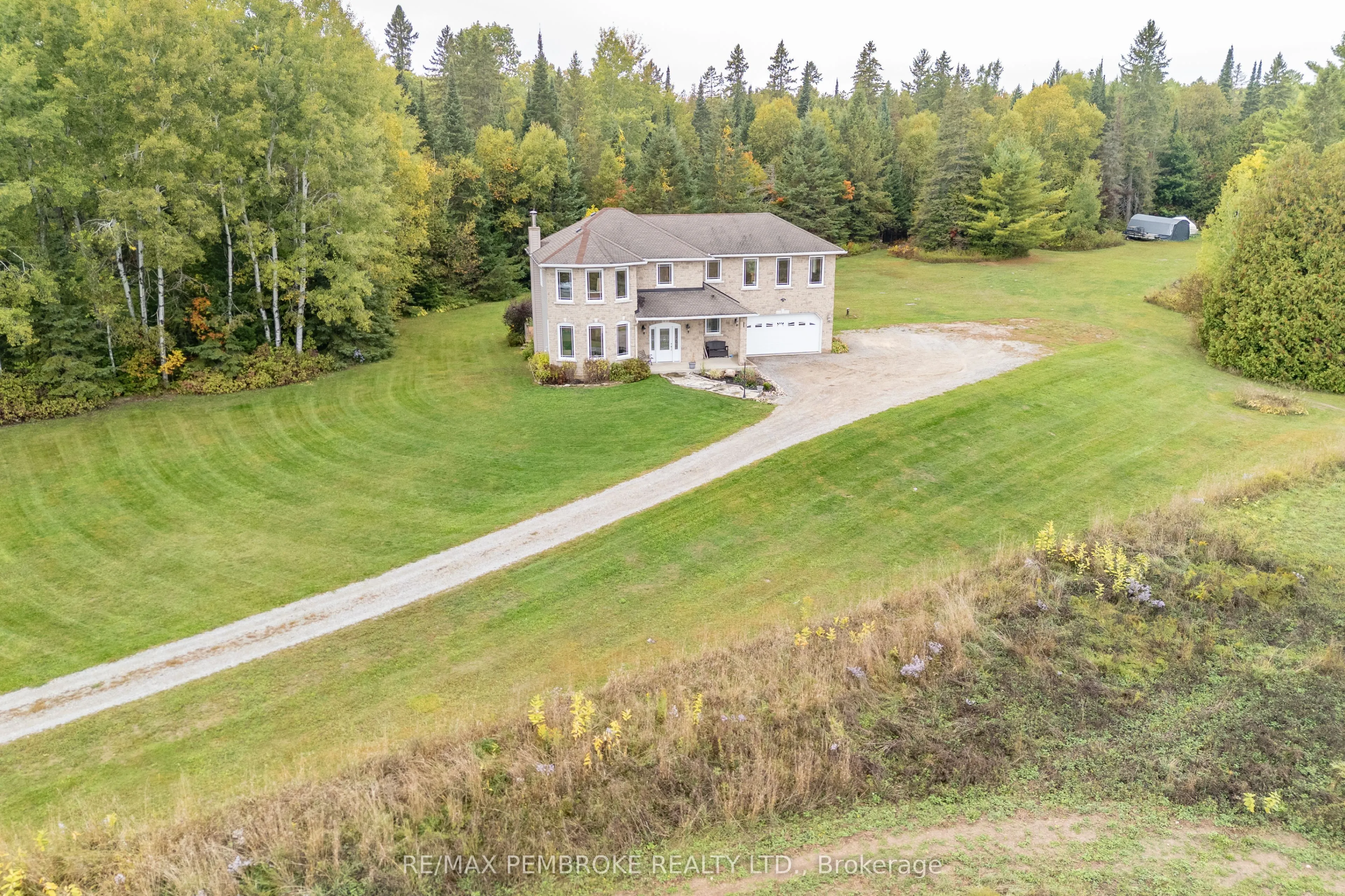1940 Cobden Road, #b