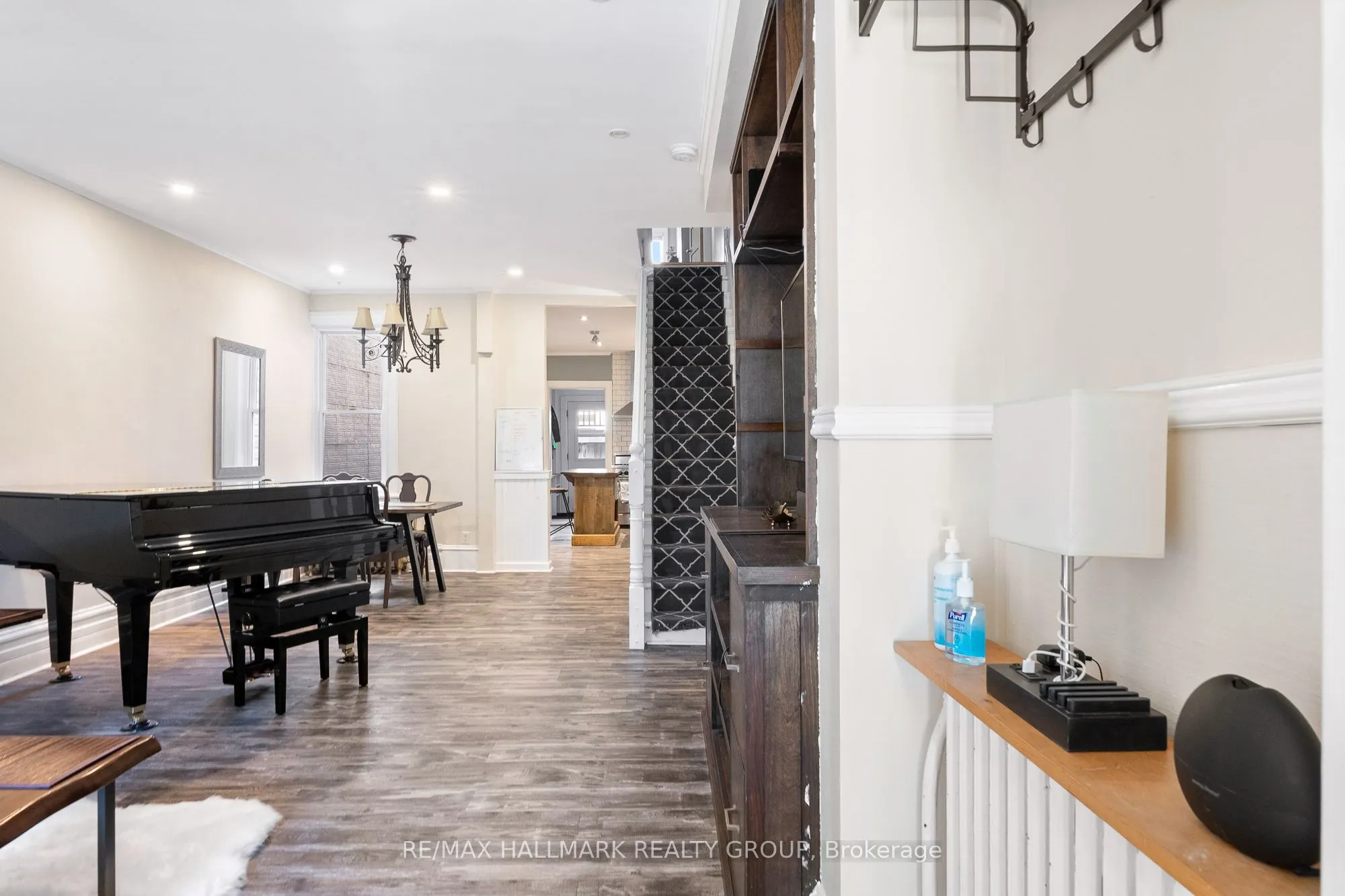 181 GUIGUES Avenue