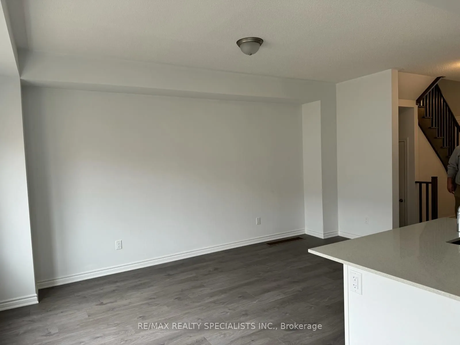 132 SAPPHIRE Way