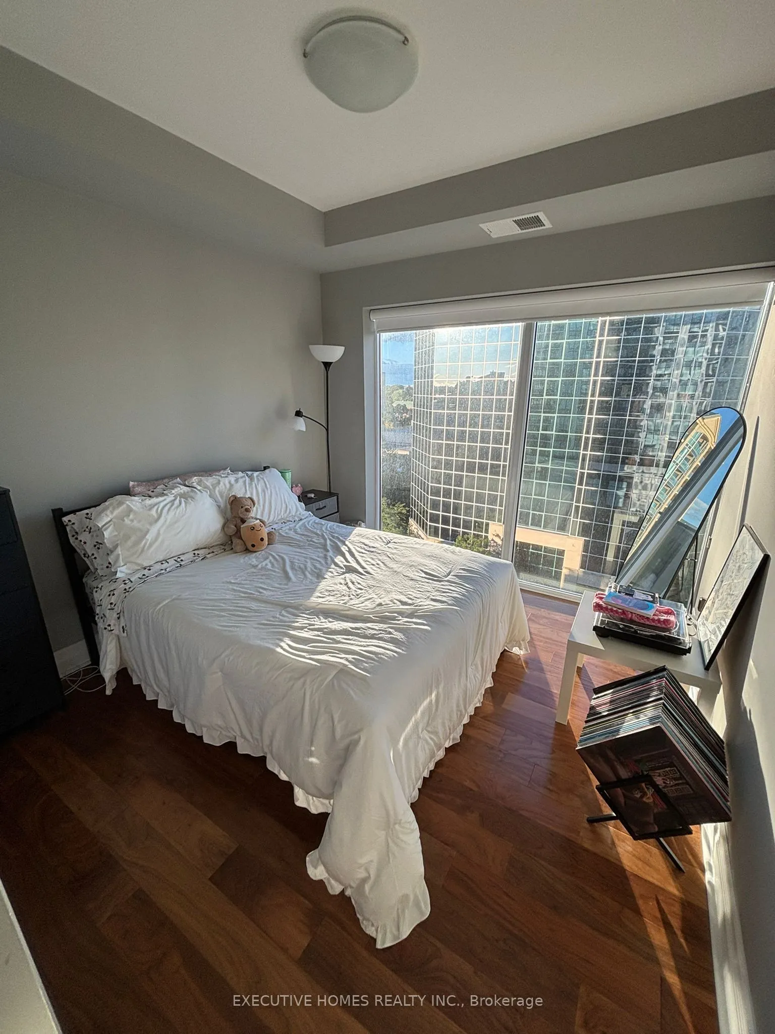 505 Talbot Street, #1006