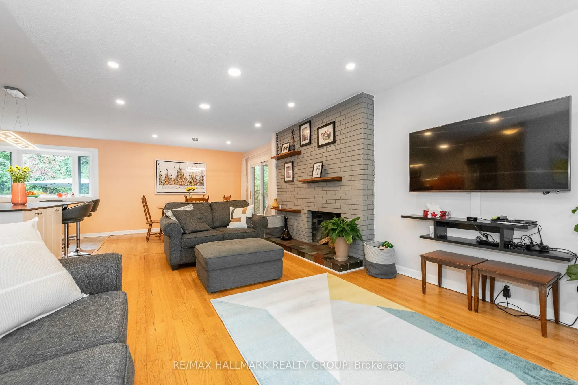 9 Newbury Avenue