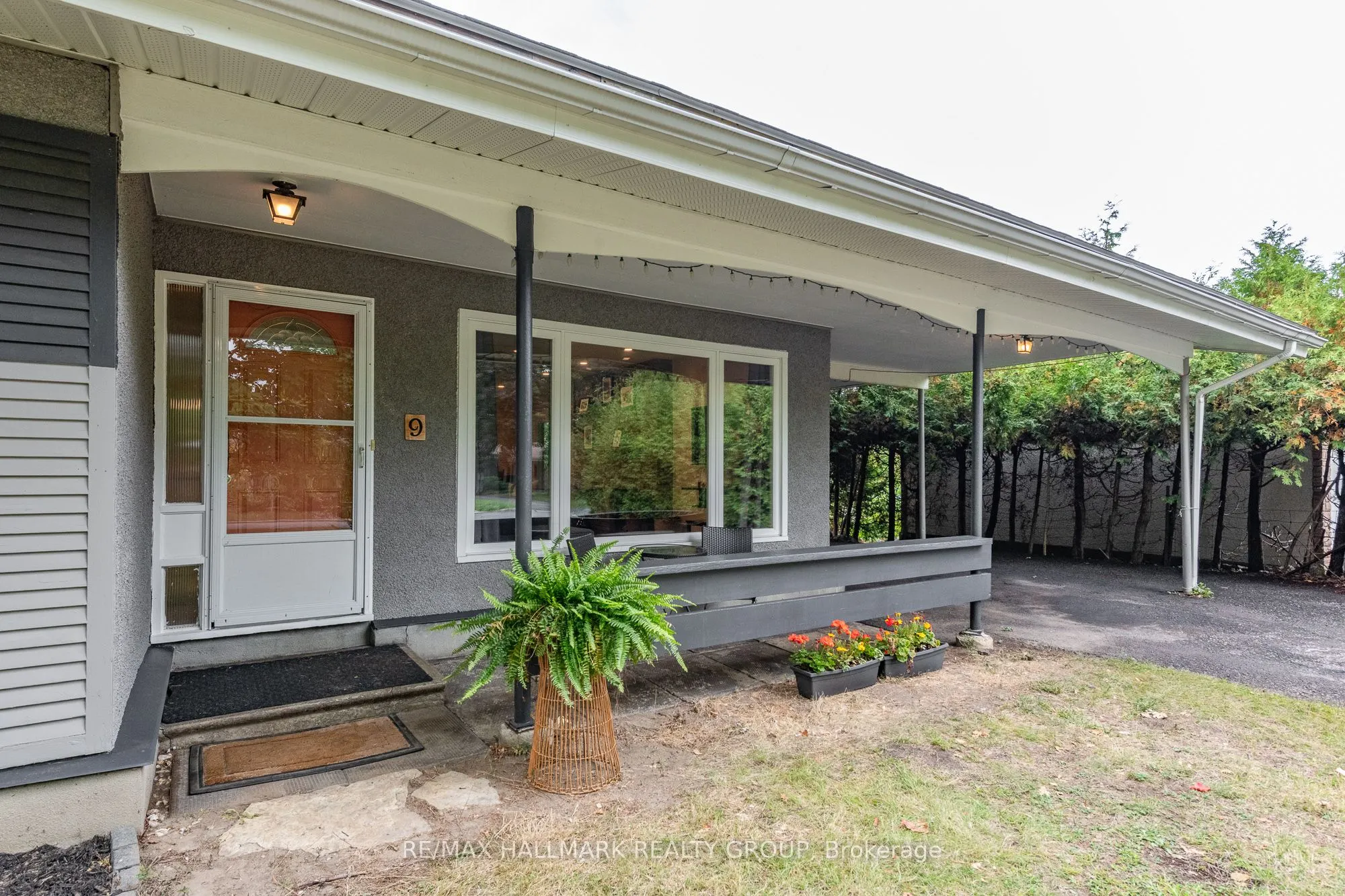 9 Newbury Avenue