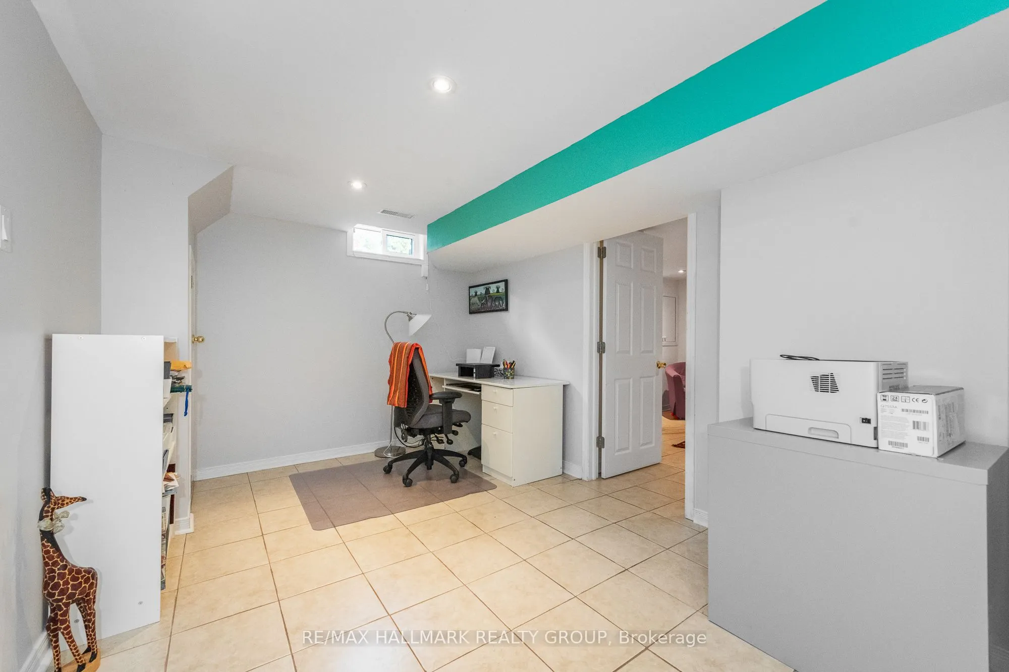 9 Newbury Avenue