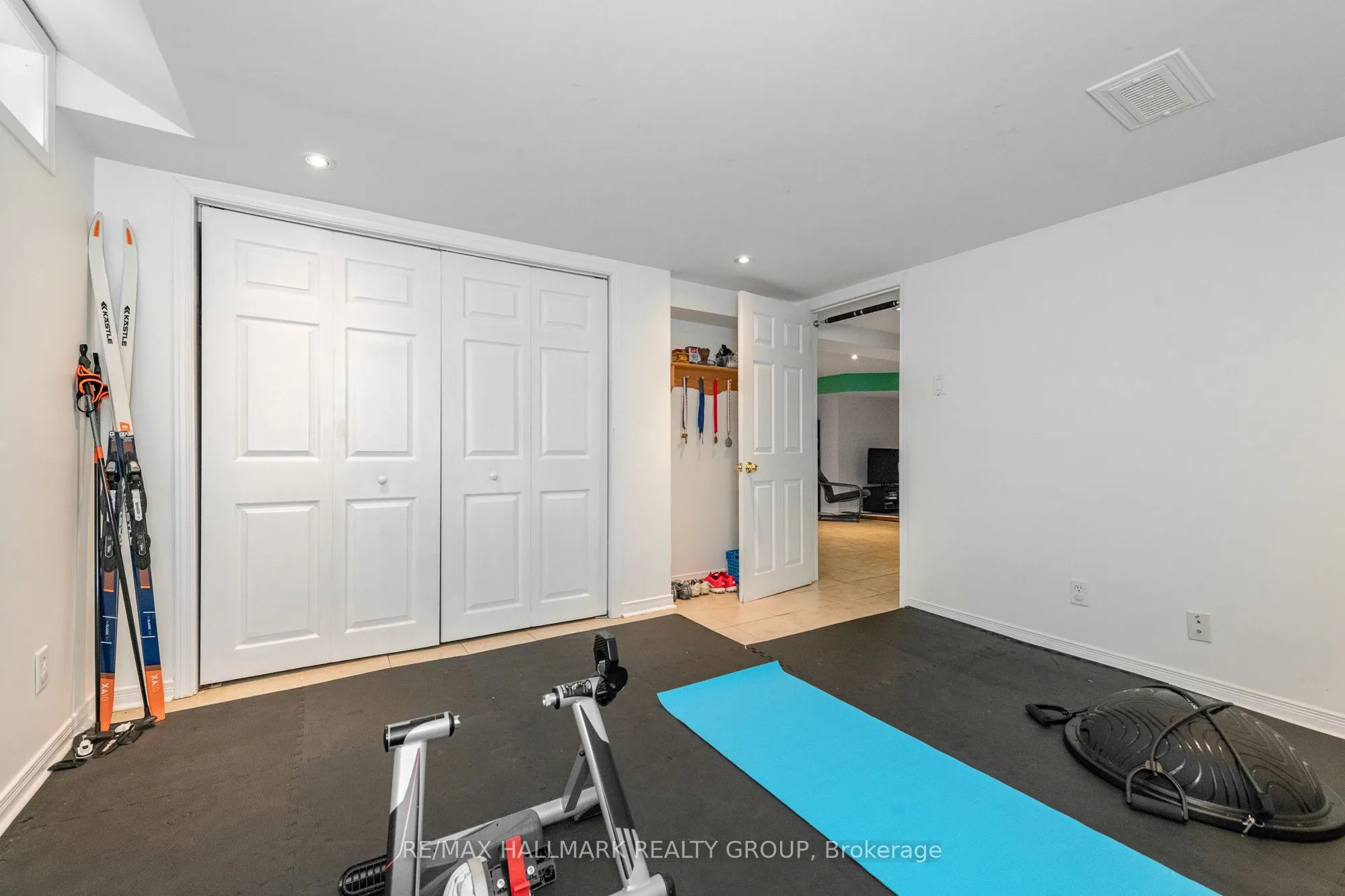 9 Newbury Avenue