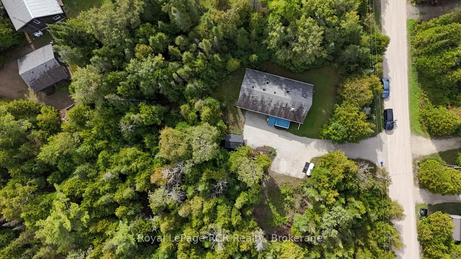 8 Molly Street