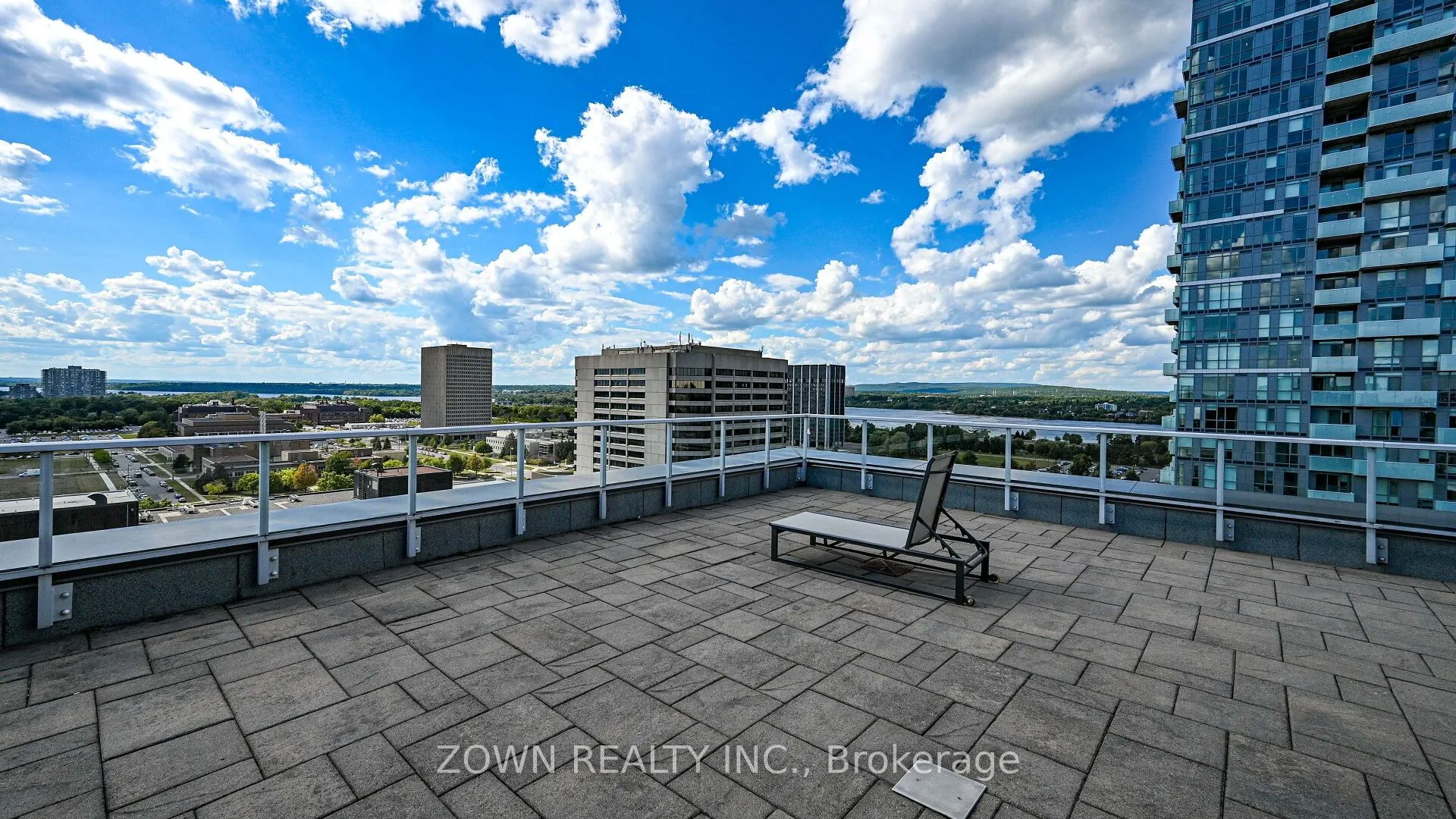201 PARKDALE Avenue, #807