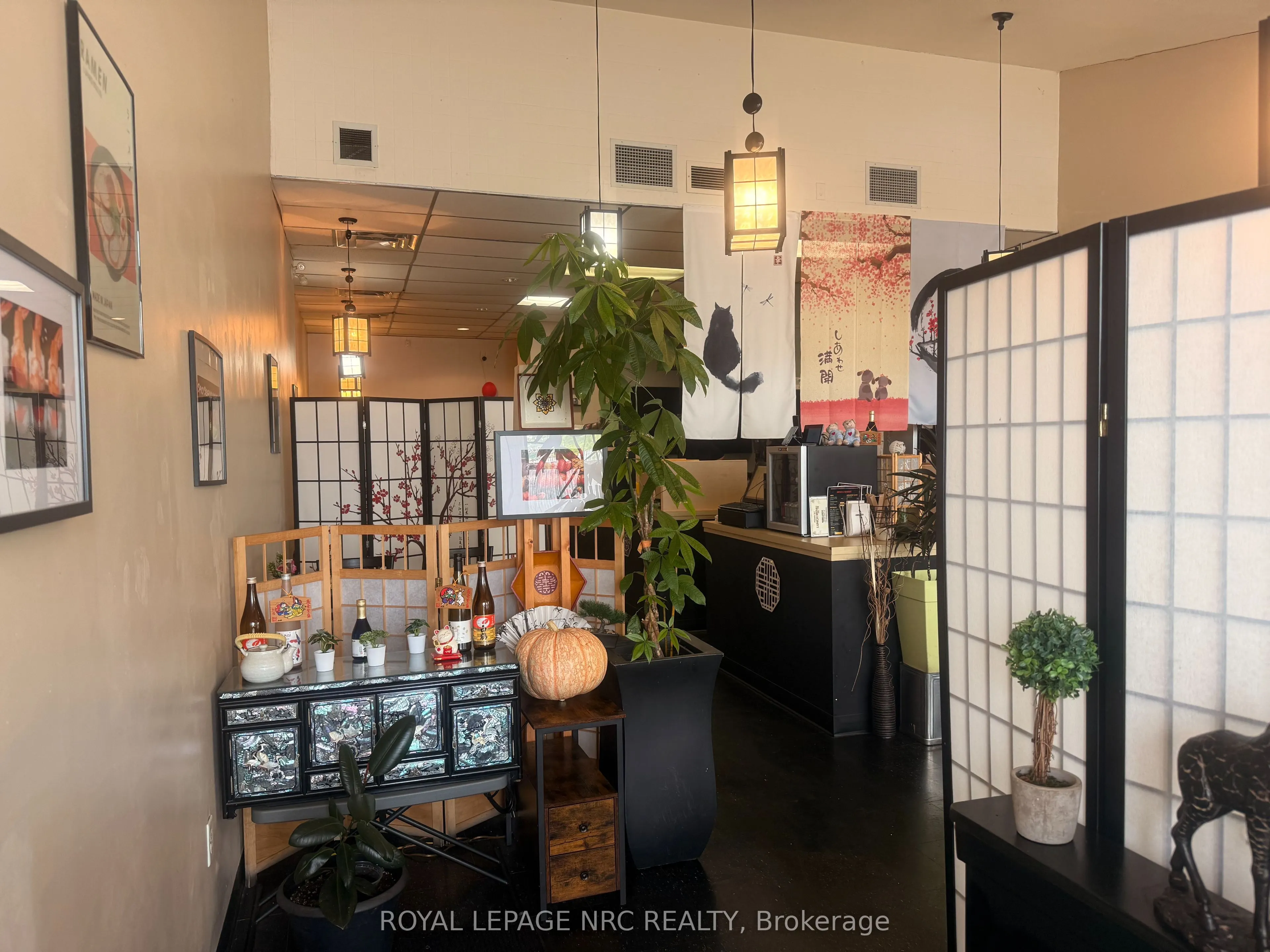 6100 Thorold Stone Road, #14