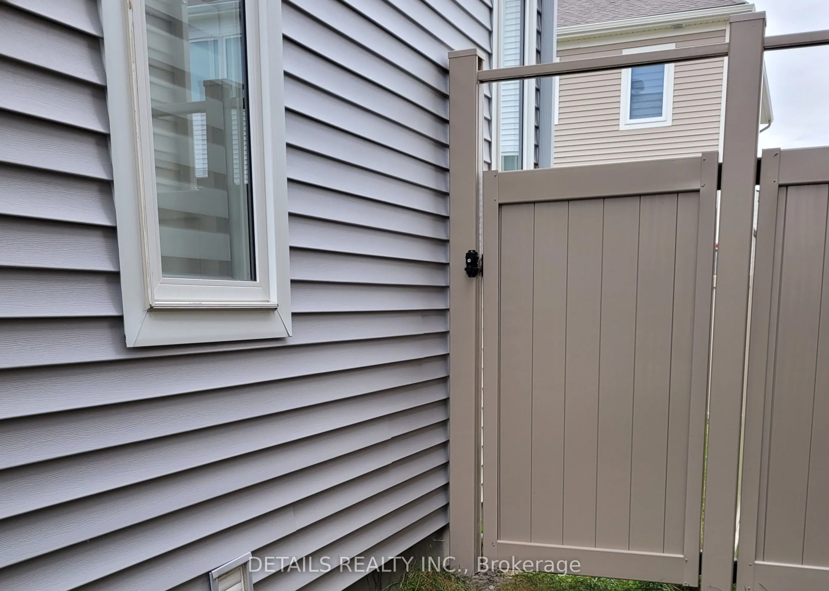708 Vennecy Terrace