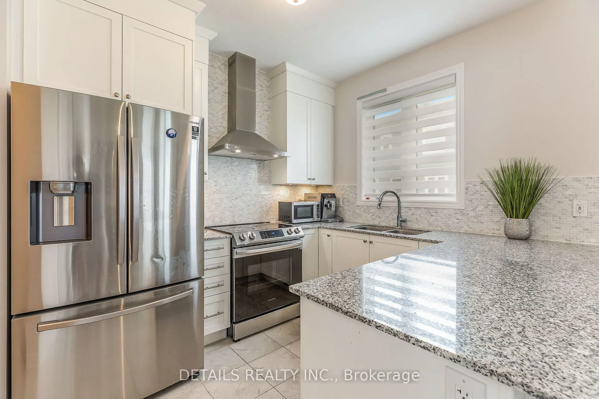 708 Vennecy Terrace