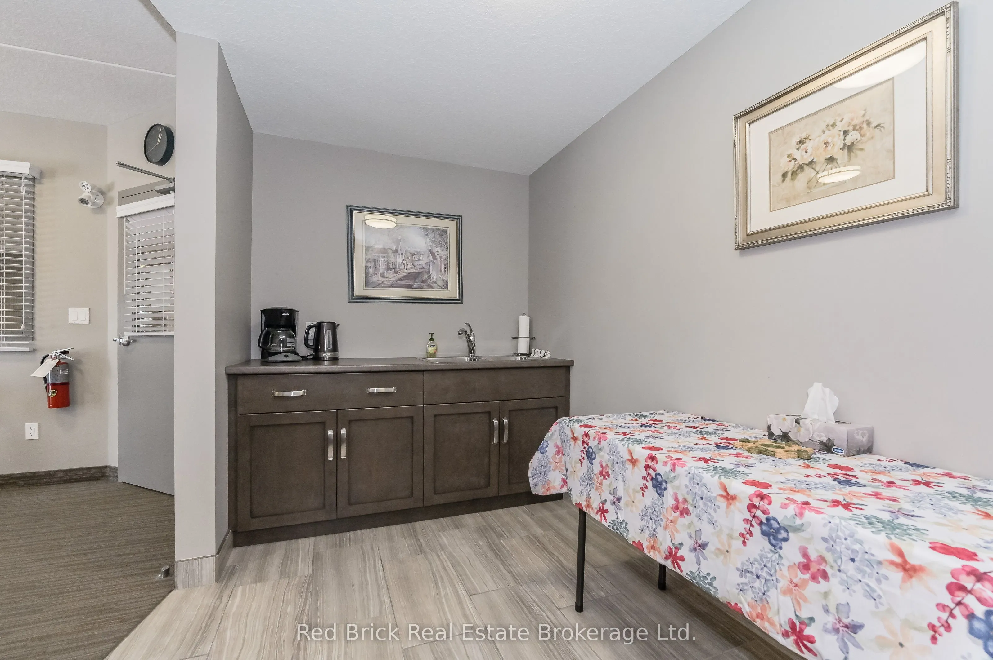 6492 Gerrie Road #207