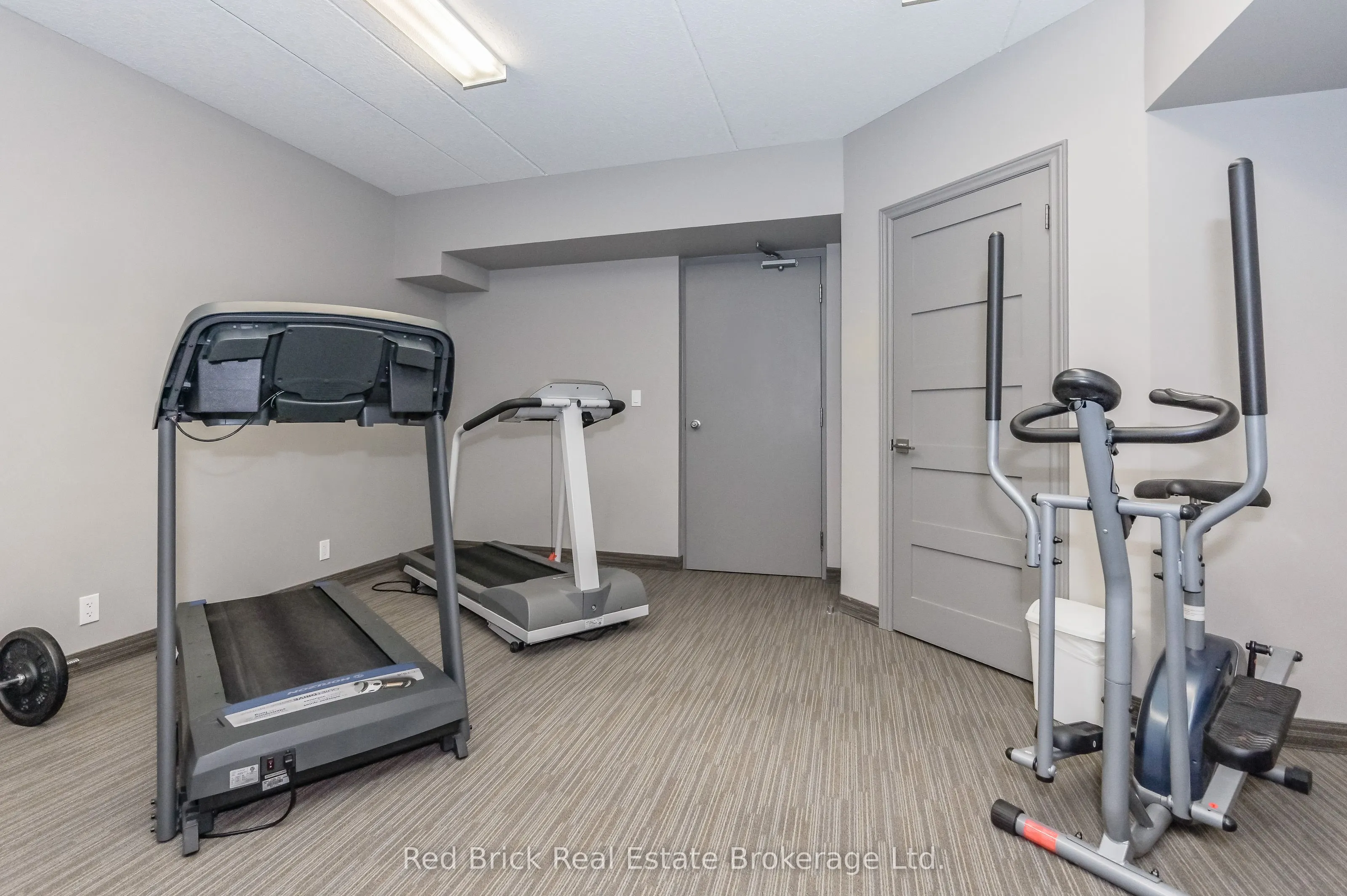 6492 Gerrie Road, #207