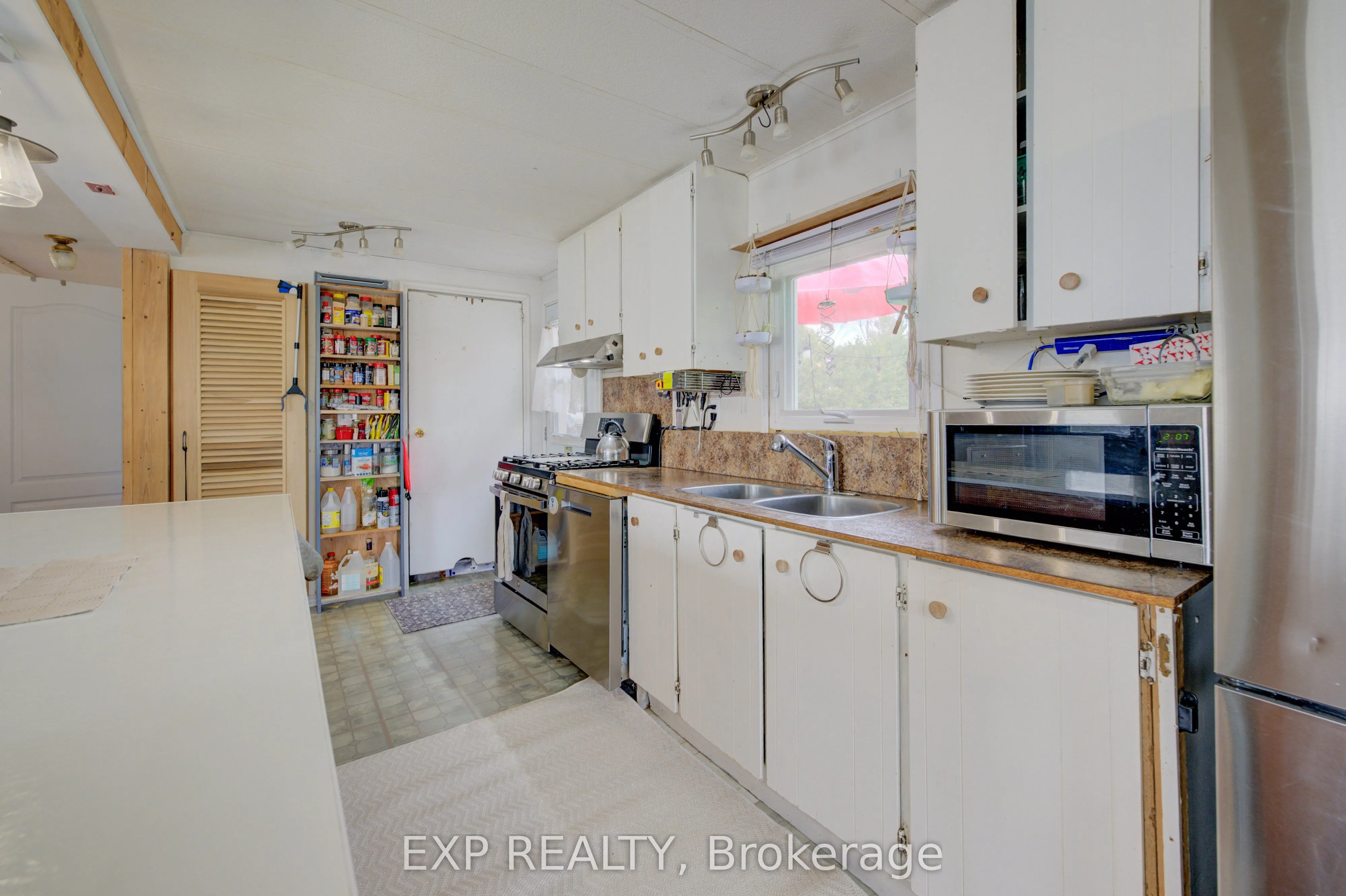 7442 Wellington Road 109