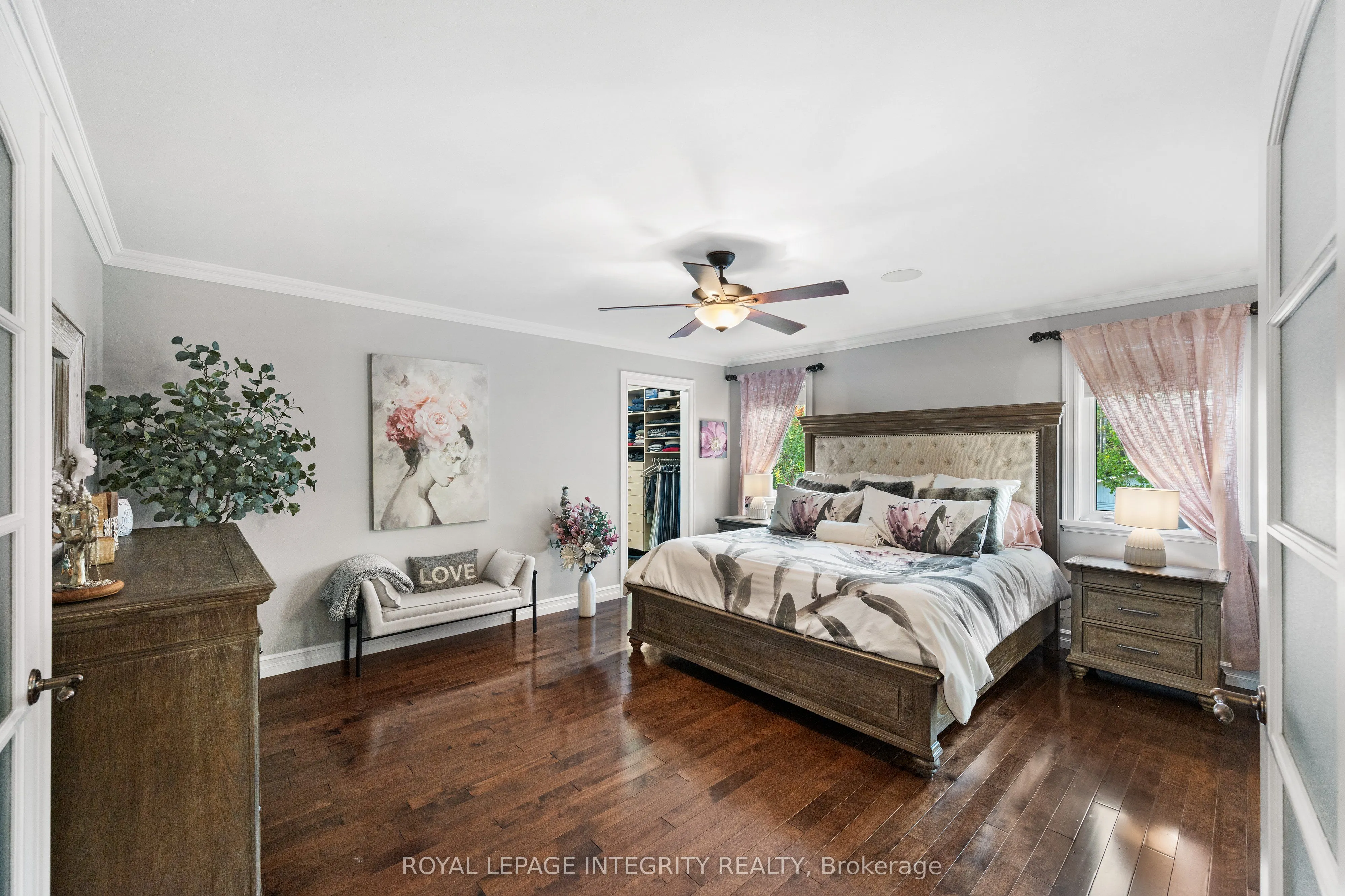 25 Marie-Eve Street E
