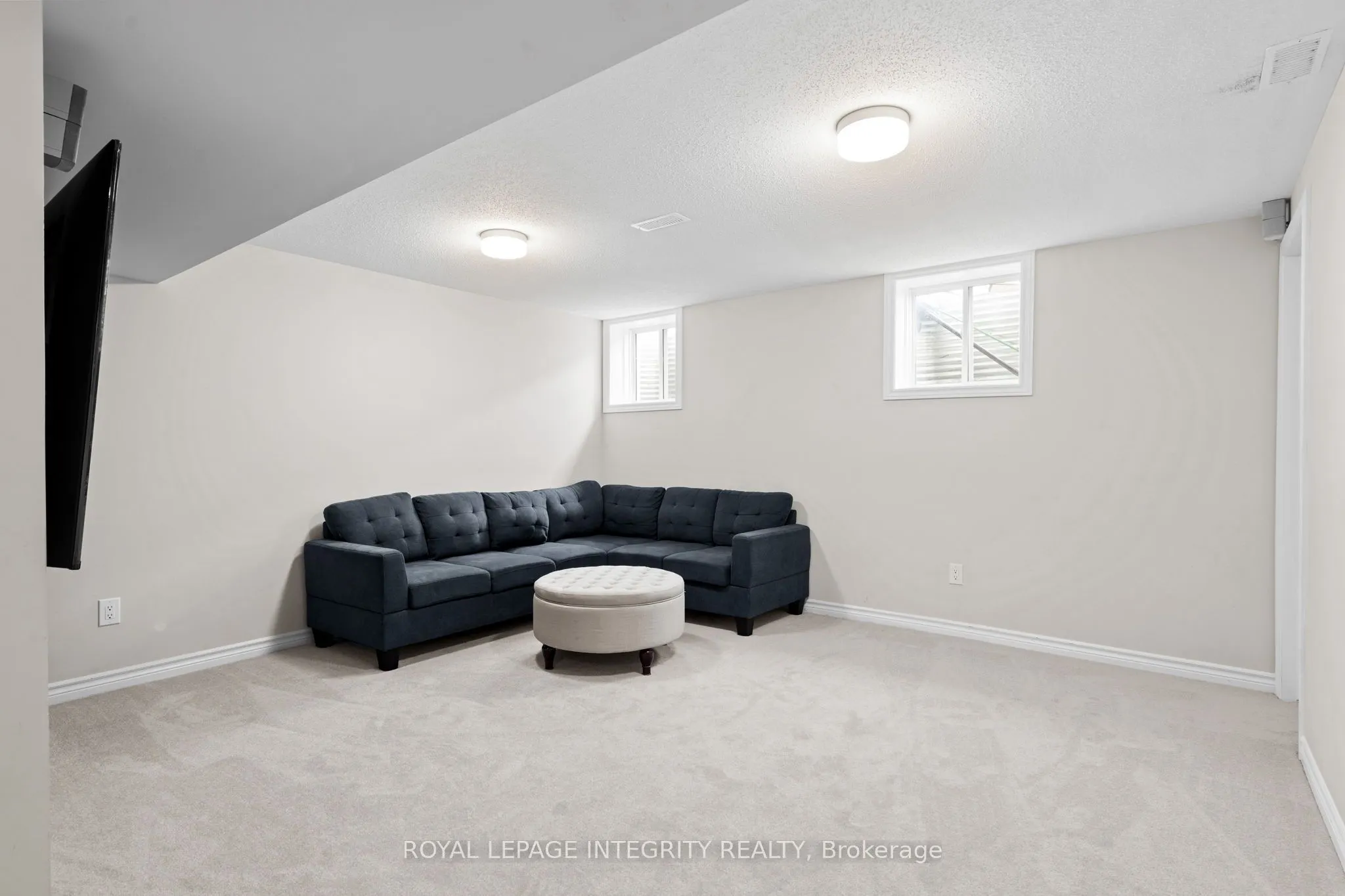 504 Flagstaff Drive