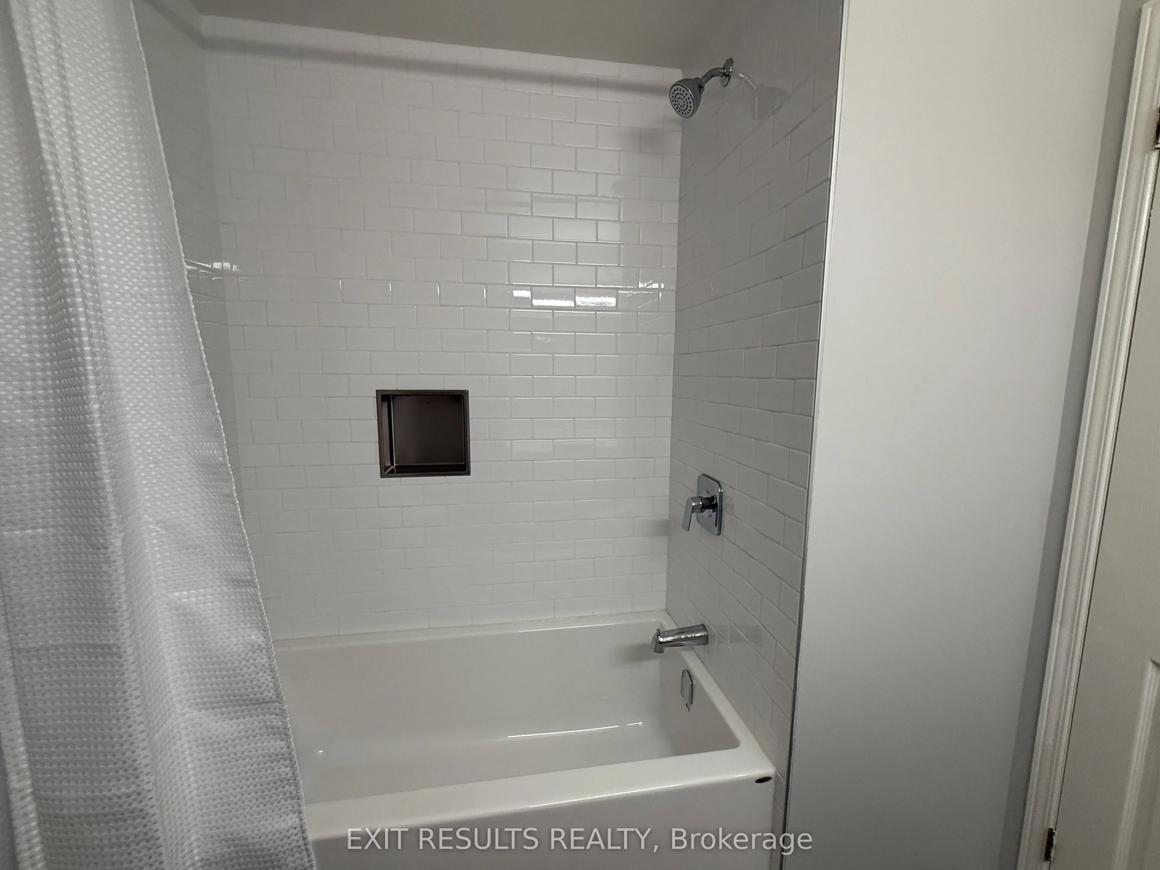 1400 WILDBERRY Court, #4