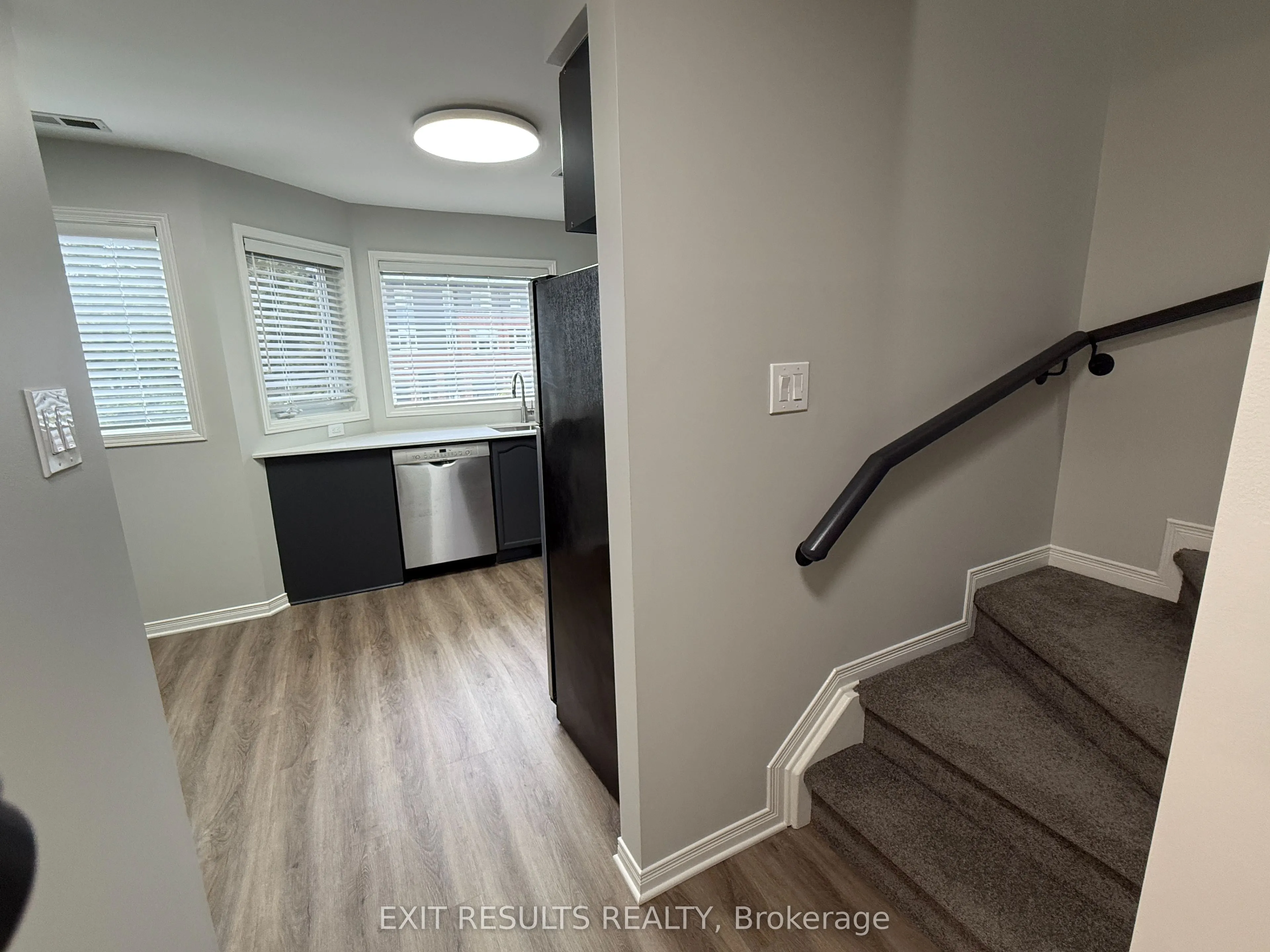 1400 WILDBERRY Court, #4