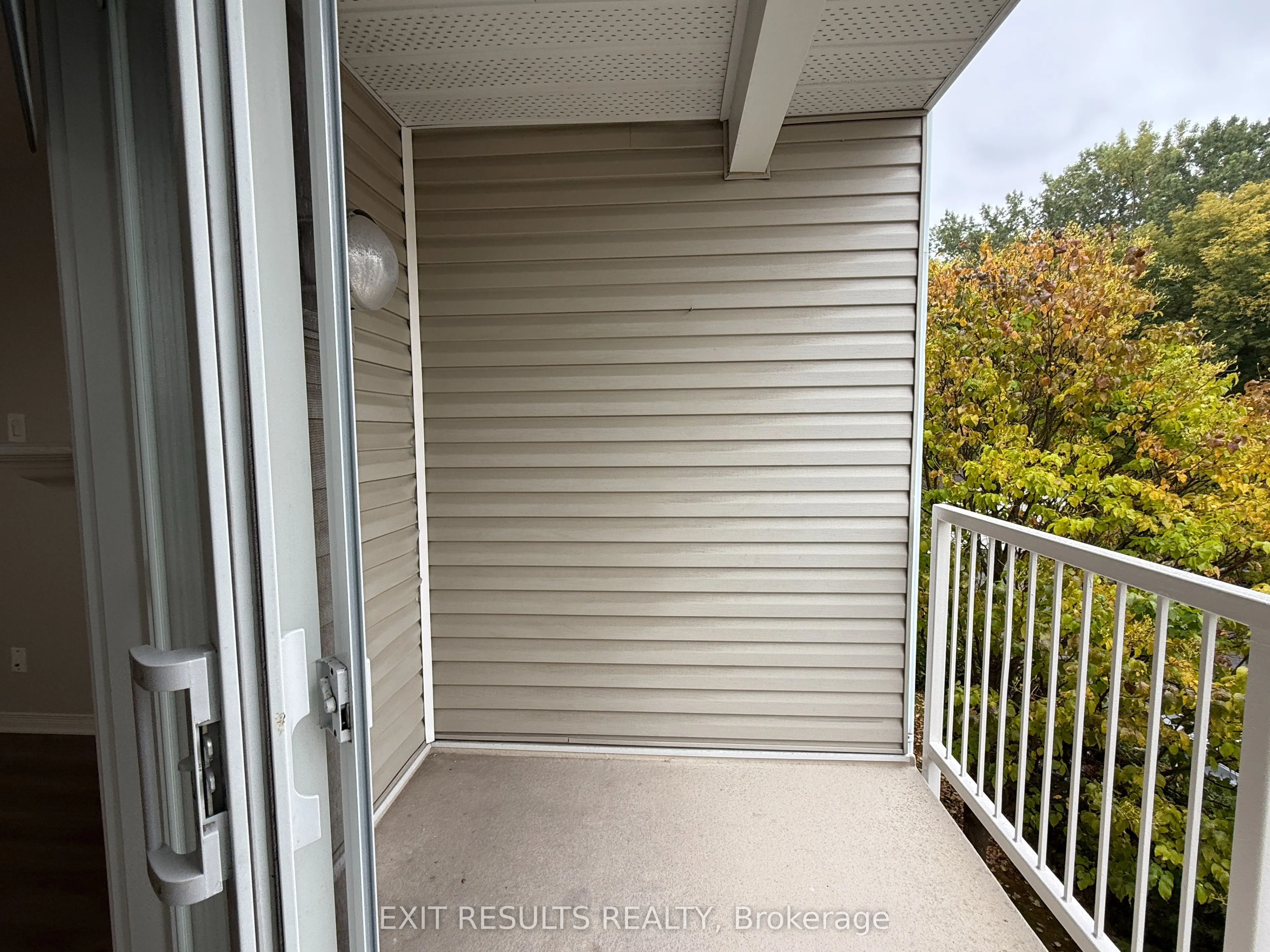 1400 WILDBERRY Court, #4
