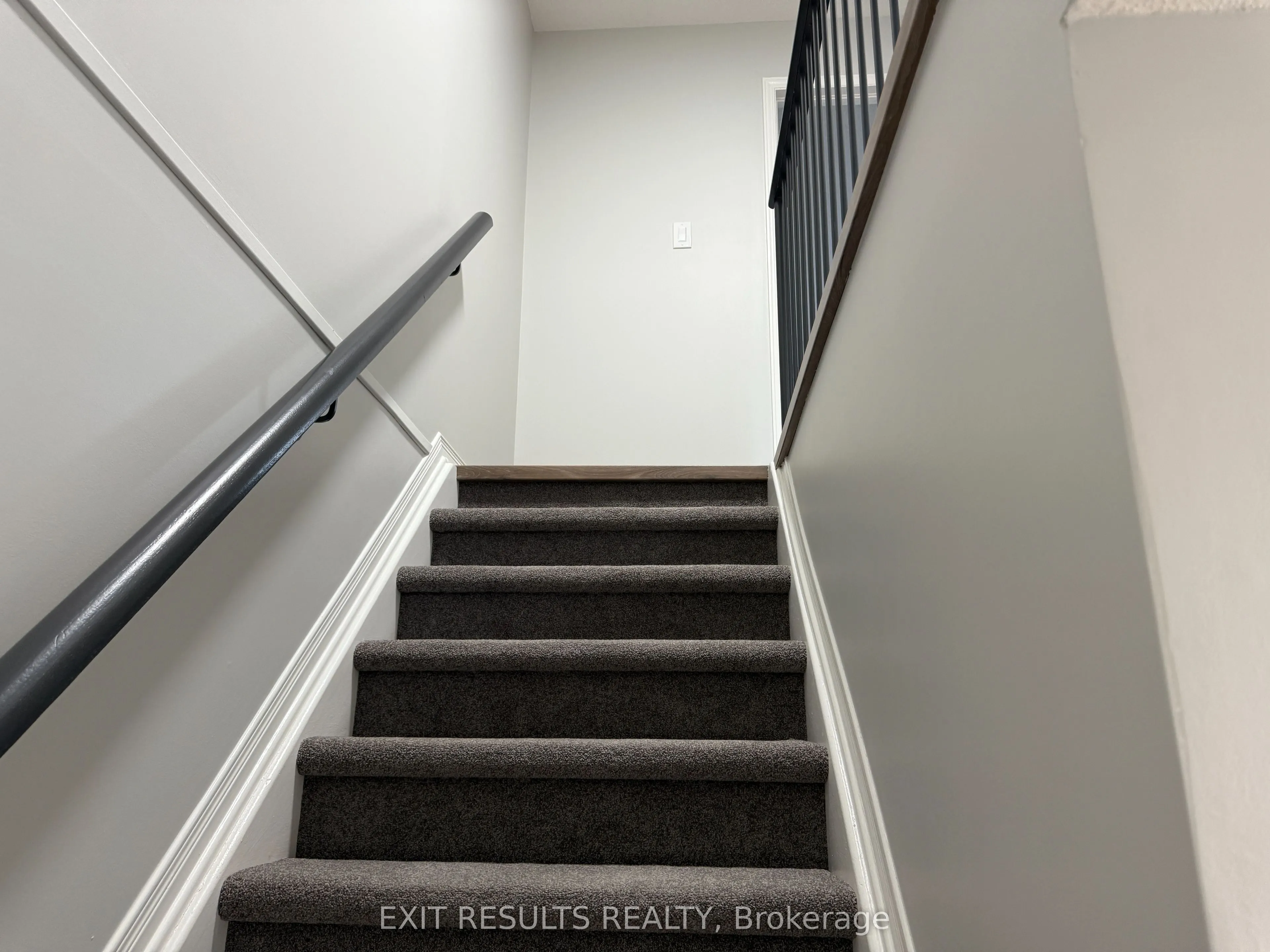 1400 WILDBERRY Court, #4