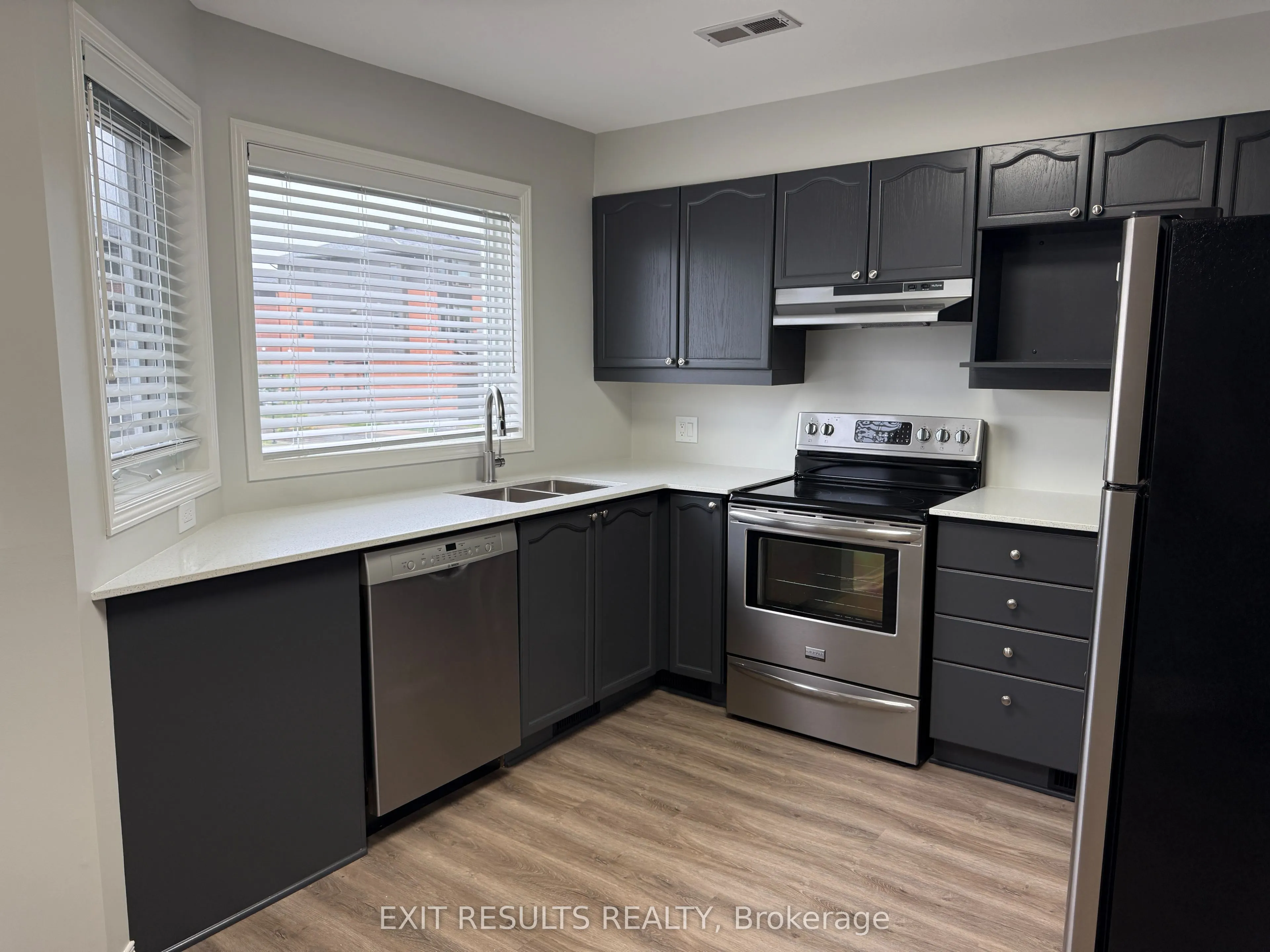 1400 WILDBERRY Court, #4