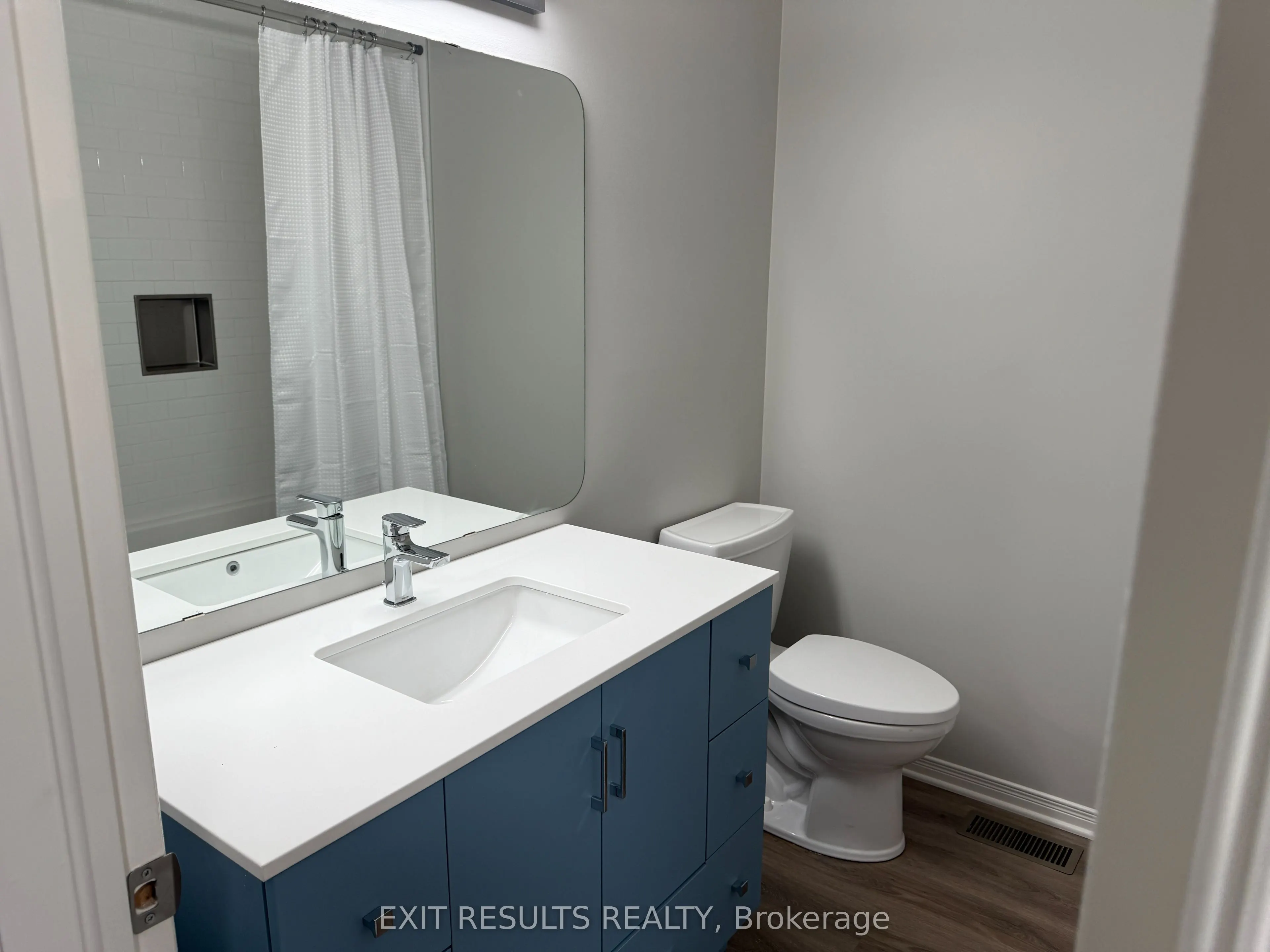 1400 WILDBERRY Court, #4