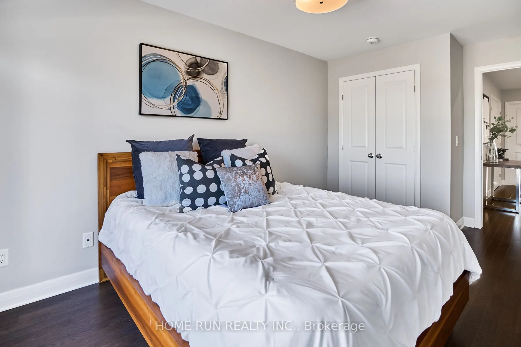 82 Michael Stoqua Street