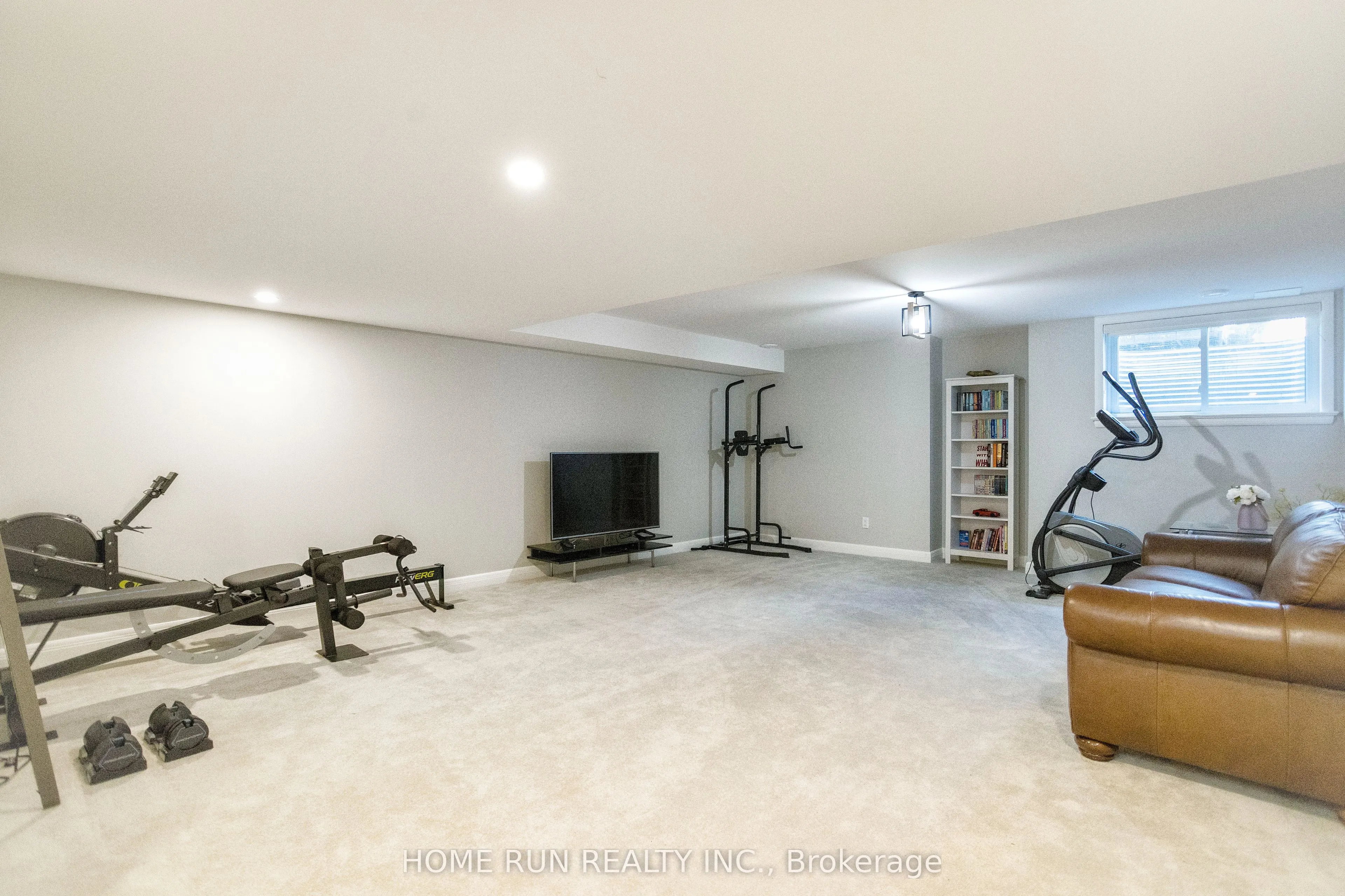 82 Michael Stoqua Street