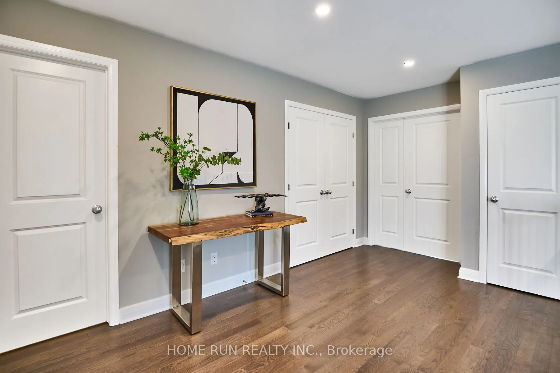 82 Michael Stoqua Street