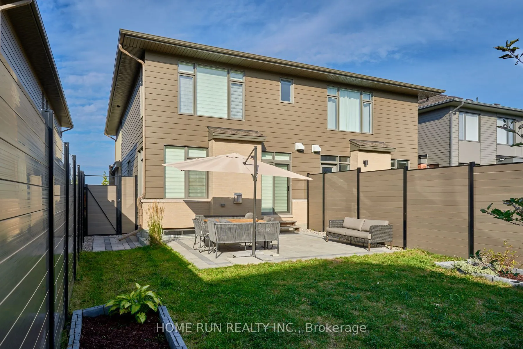 82 Michael Stoqua Street