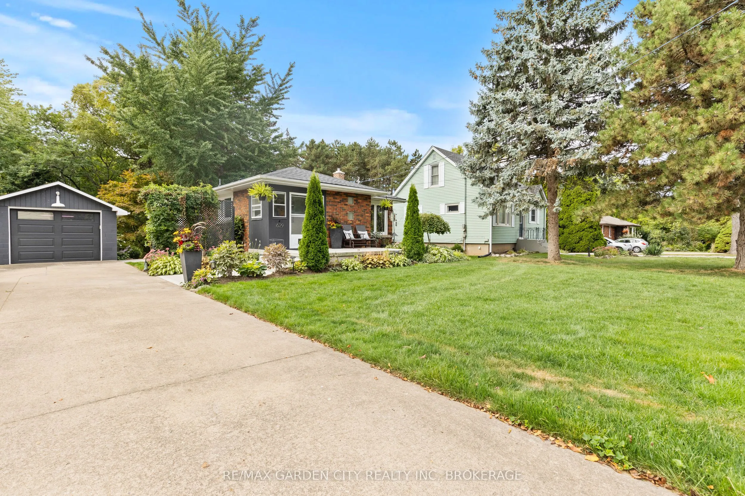 629 Penner Street