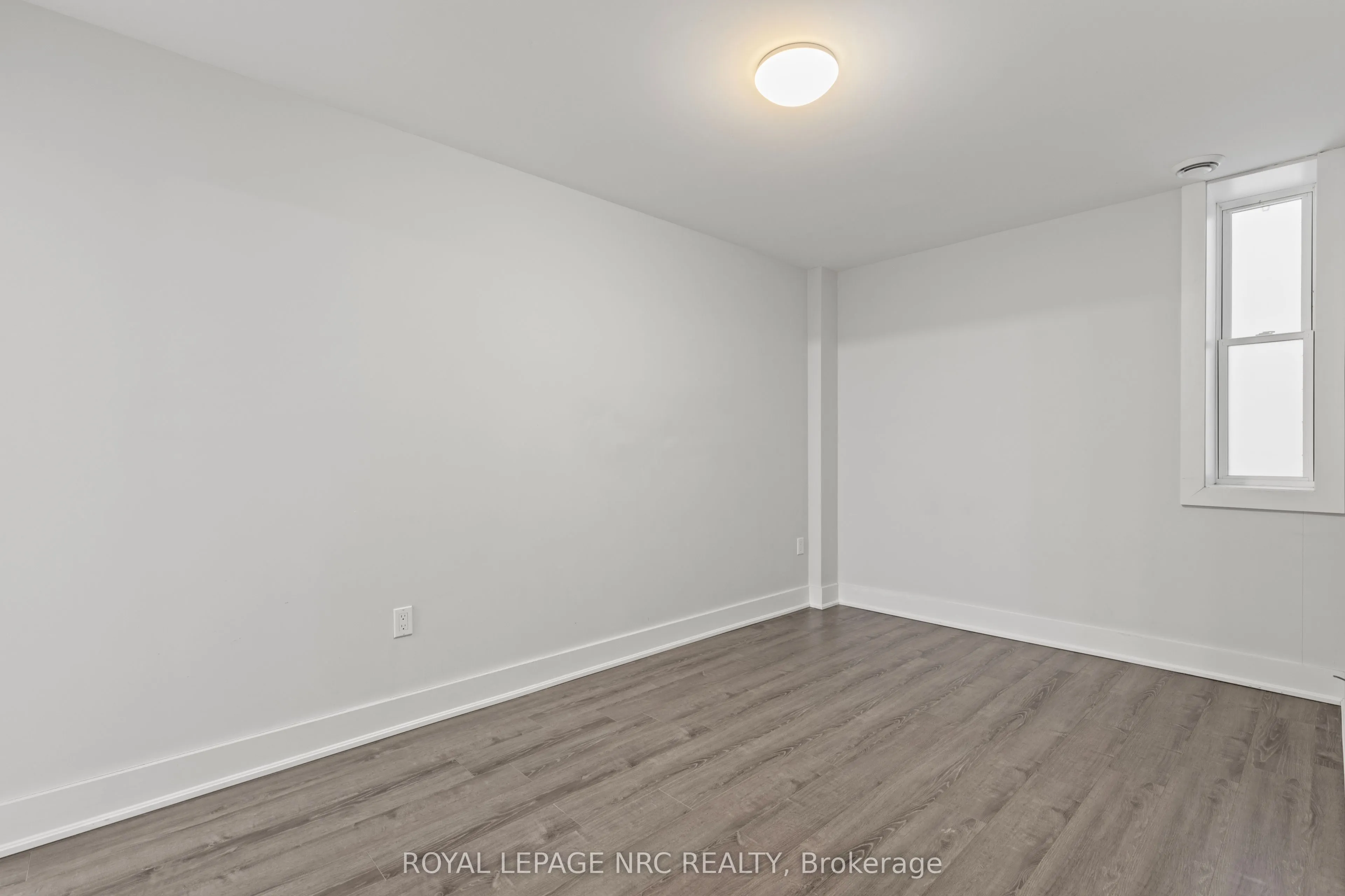 3710 Main Street, #106