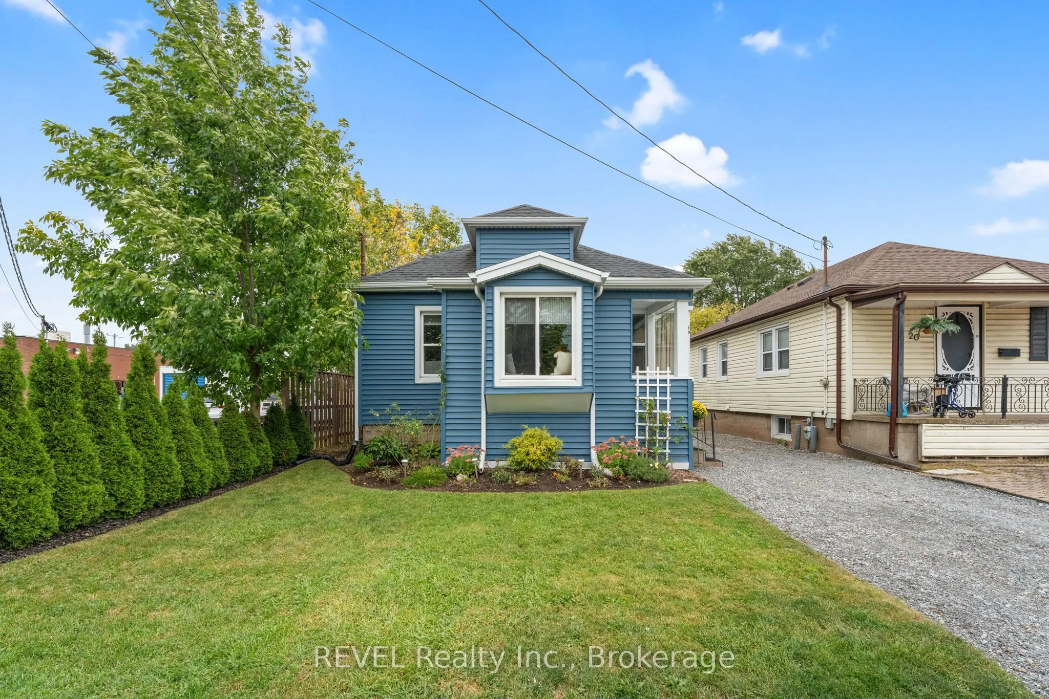 18 Crowland Avenue