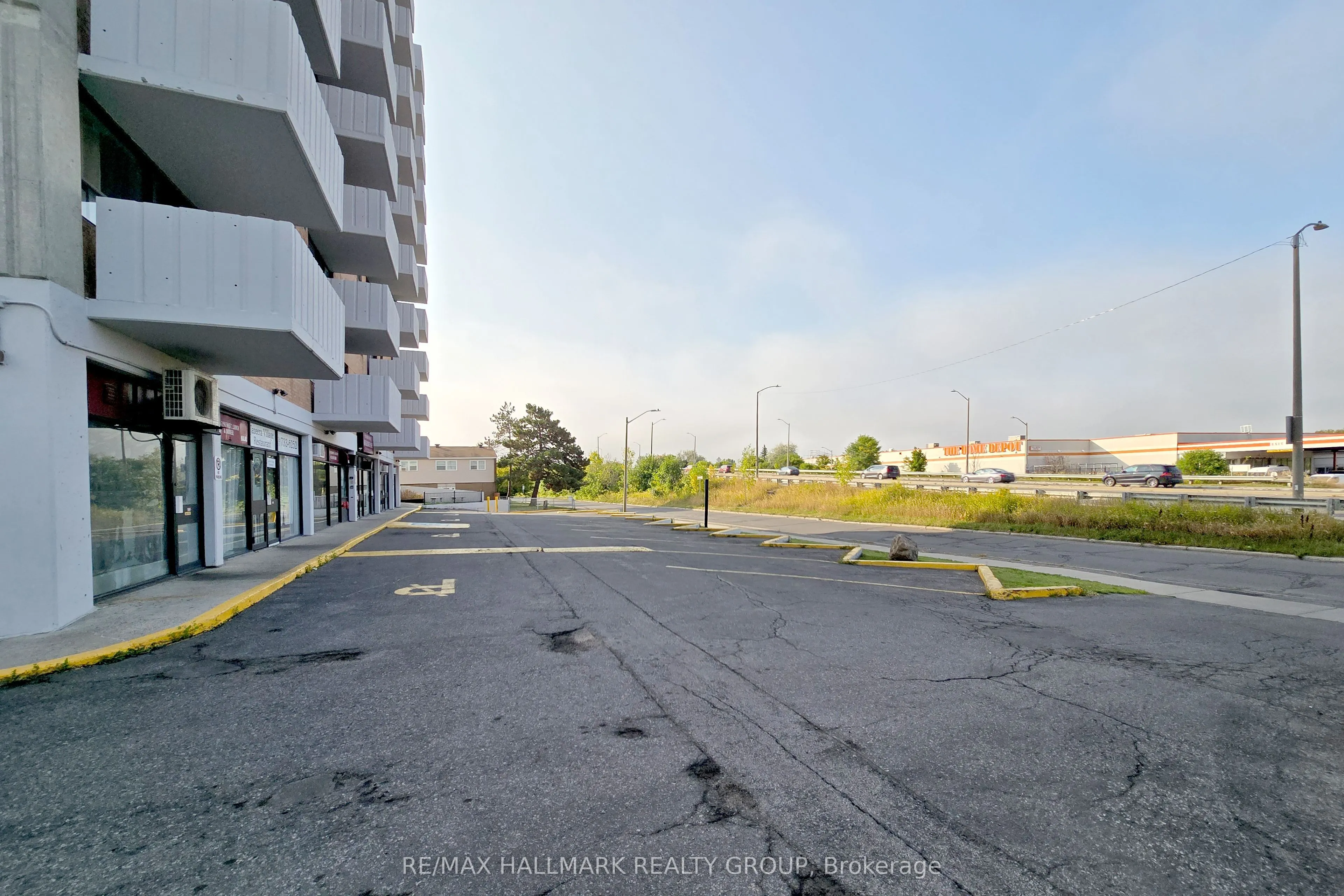 2019 Bank Street, #101-103